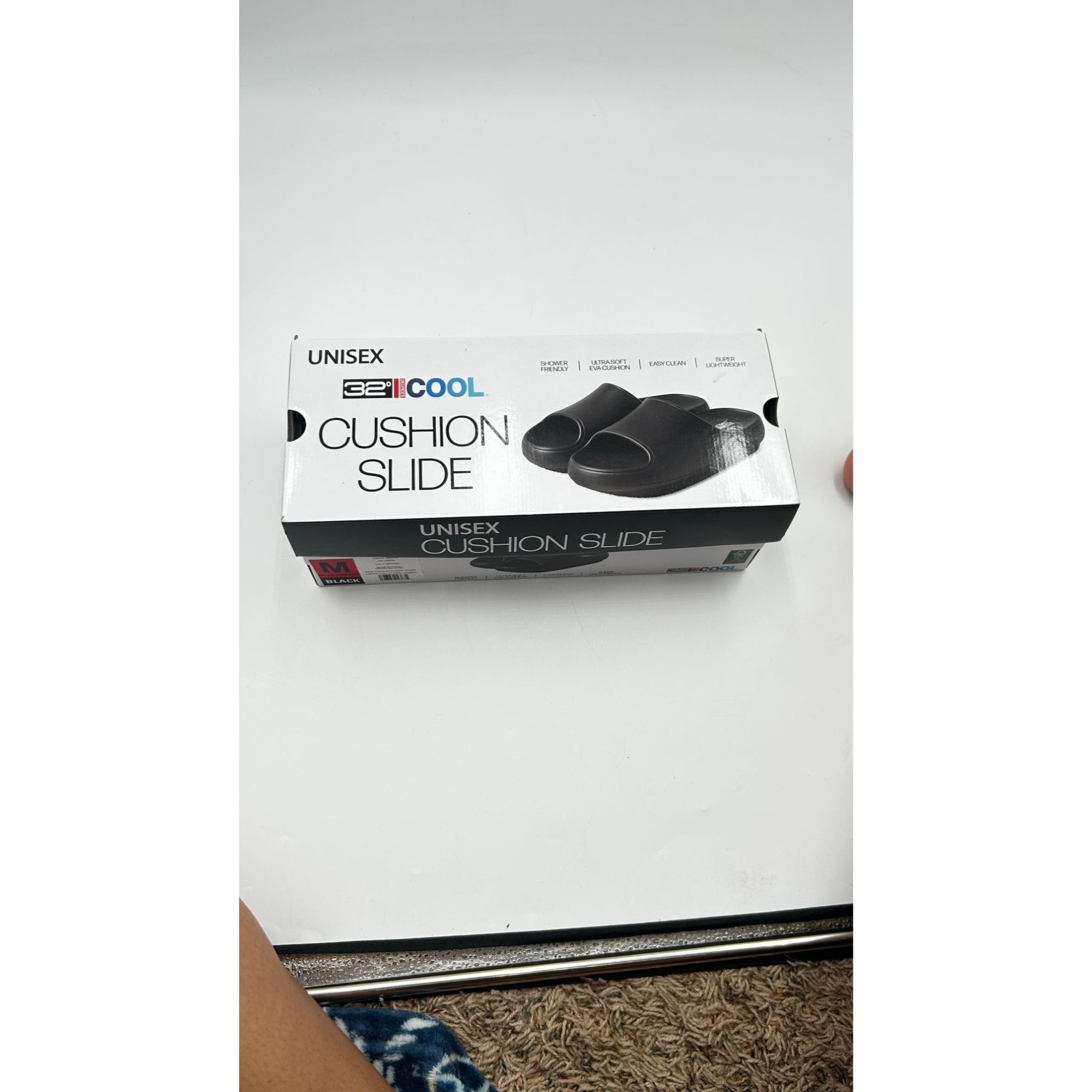 Other 32 Degrees COOL Slides Medium W 7.5-8.5 M 5.5-6.5 Black EVA Size US 7.5 / IT 37.5 - 8 Thumbnail