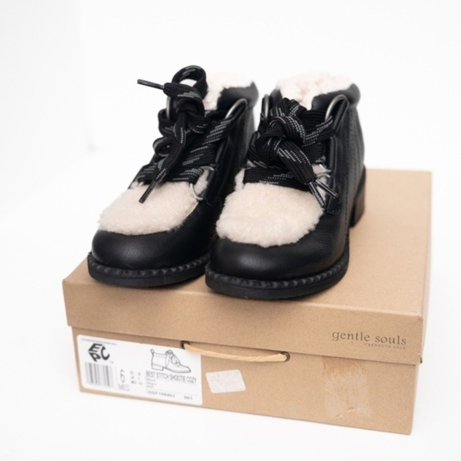 Gentle Souls Gentle Souls. Best Stitch Shootie Cozy Shoes. Size US 6 / IT 36 - 1 Thumbnail