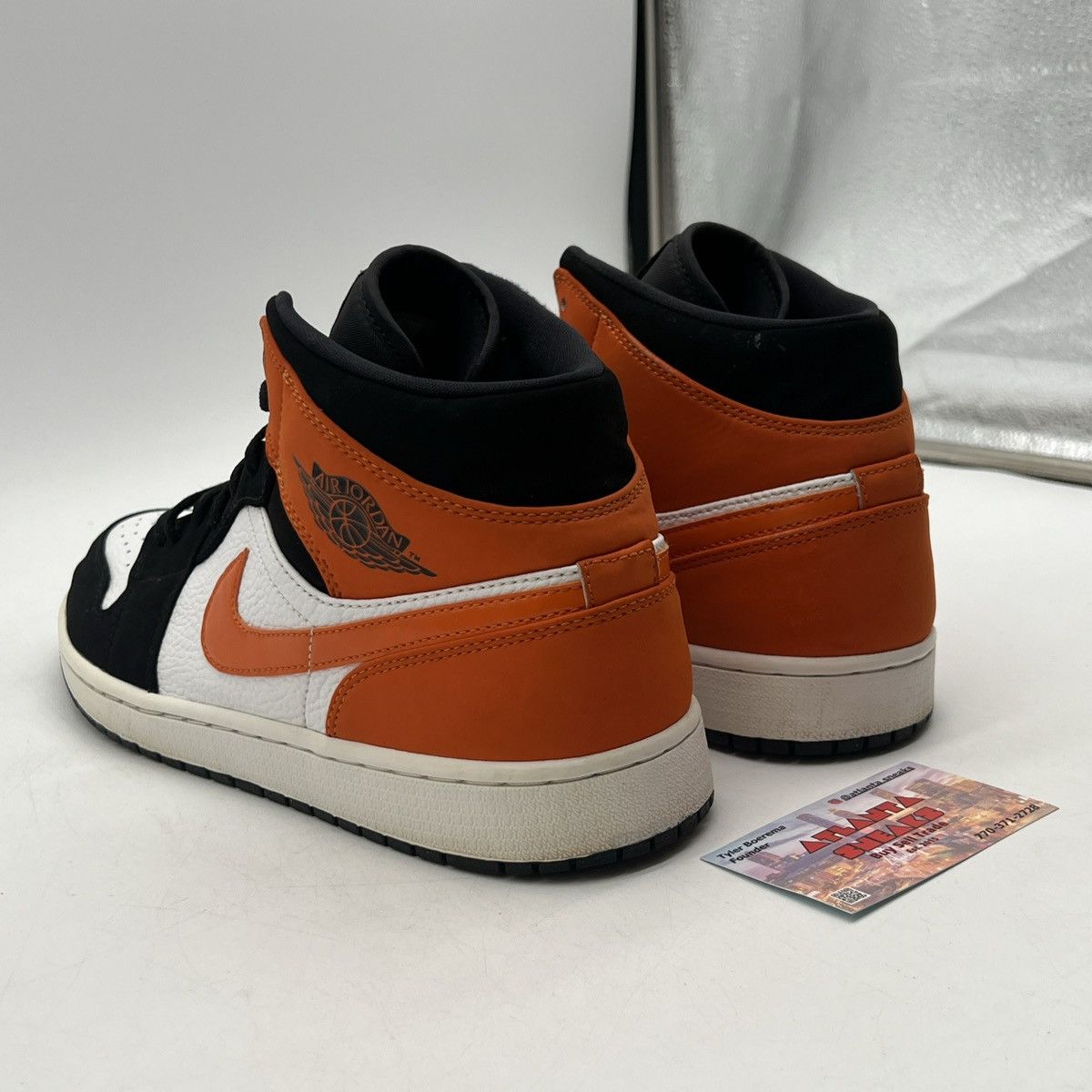 Nike Air Jordan 1 mid shattered backboard Size US 12 / EU 45 - 4 Thumbnail