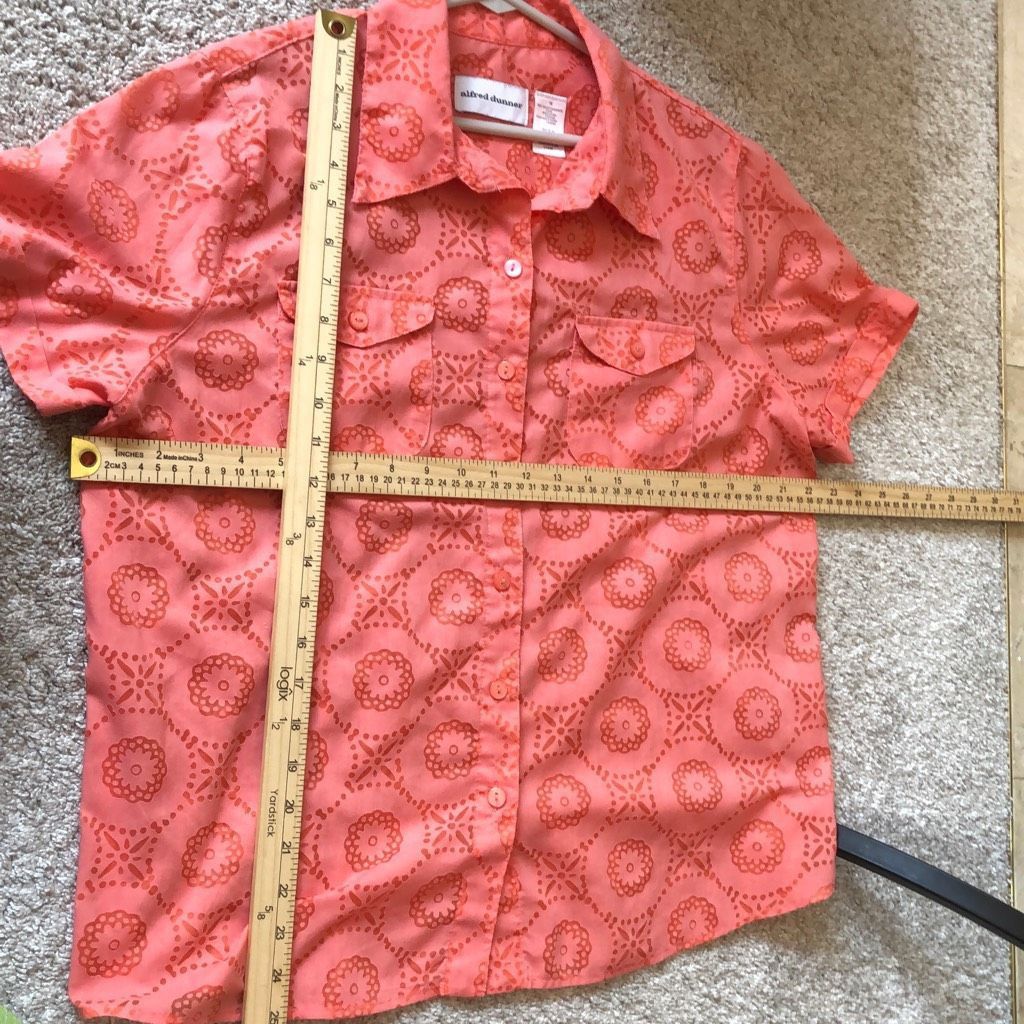 Other Alfred Dunner Women’s Light Coral Pink Floral Print Short Sl Size XL / US 12-14 / IT 48-50 - 6 Thumbnail