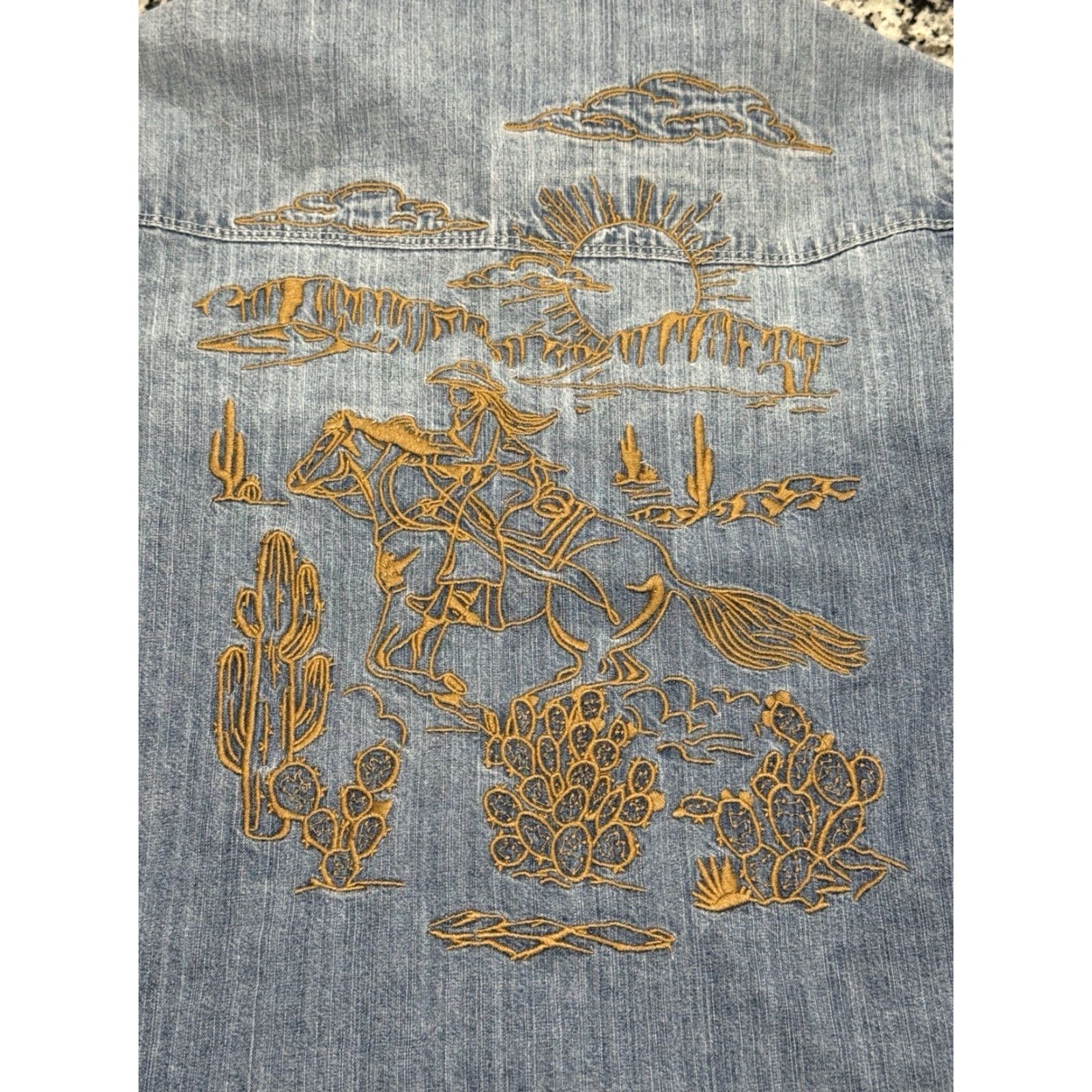 Stetson Stetson Denim Western Shirt Womens Small Blue Pearl Snap Embroidered Bronco Girl Size S / US 4 / IT 40 - 2 Thumbnail