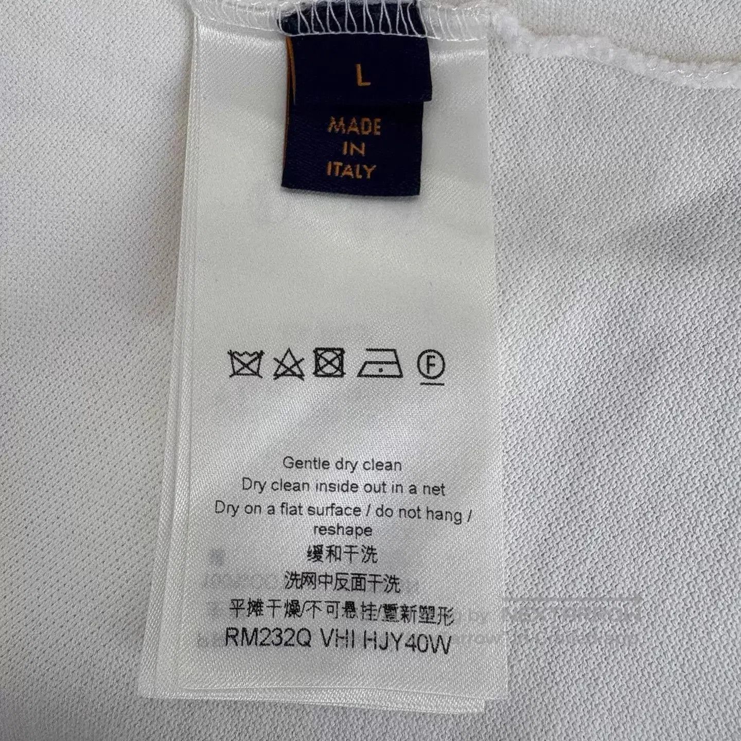 Louis Vuitton White Short Sleeve Pocket T-Shirt. Size US L / EU 52-54 / 3 - 4 Thumbnail