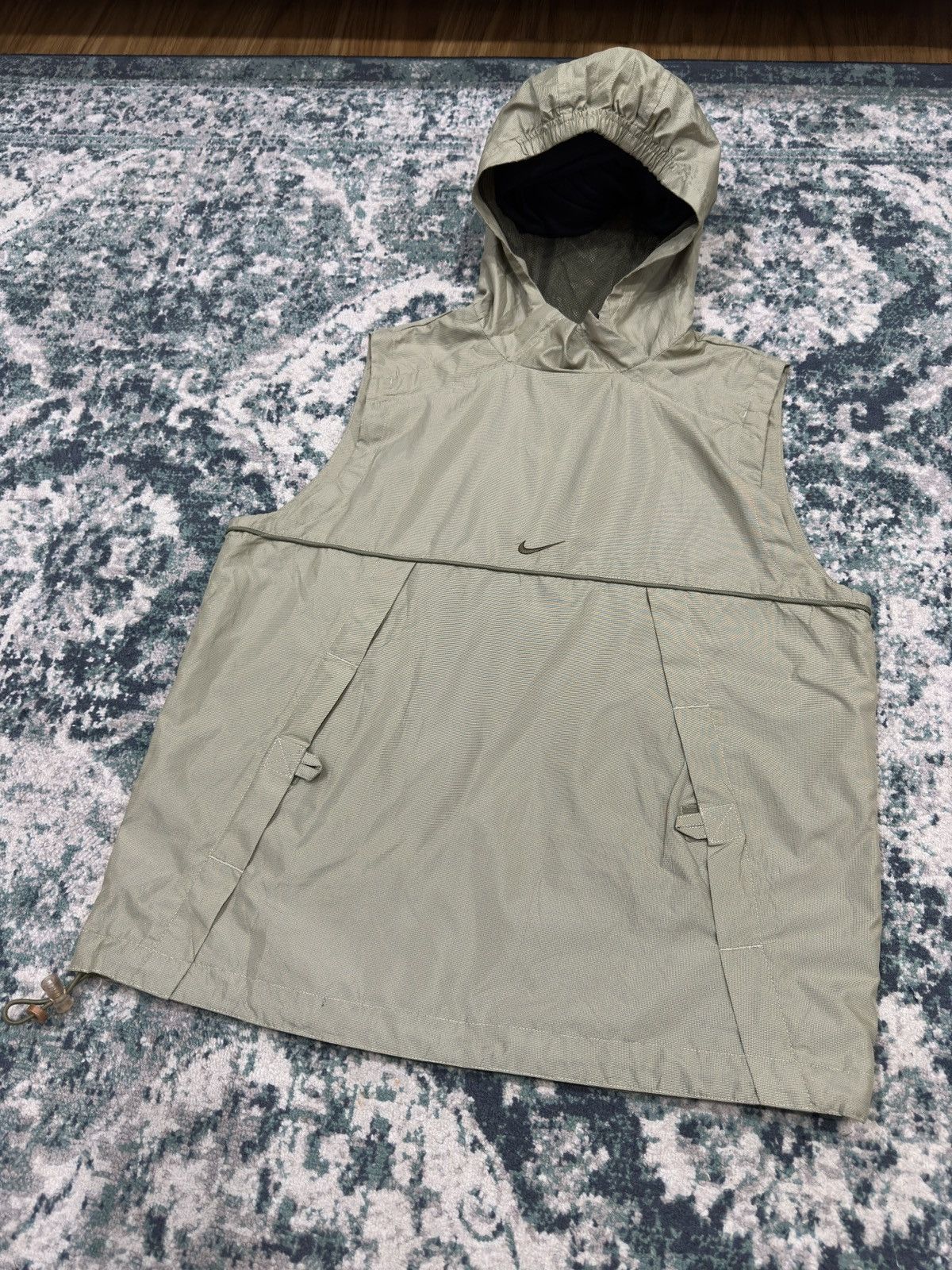 Nike Vintage Nike Swoosh Centre Sleeveless Gorpcore Jacket Size US S / EU 44-46 / 1 - 2 Thumbnail