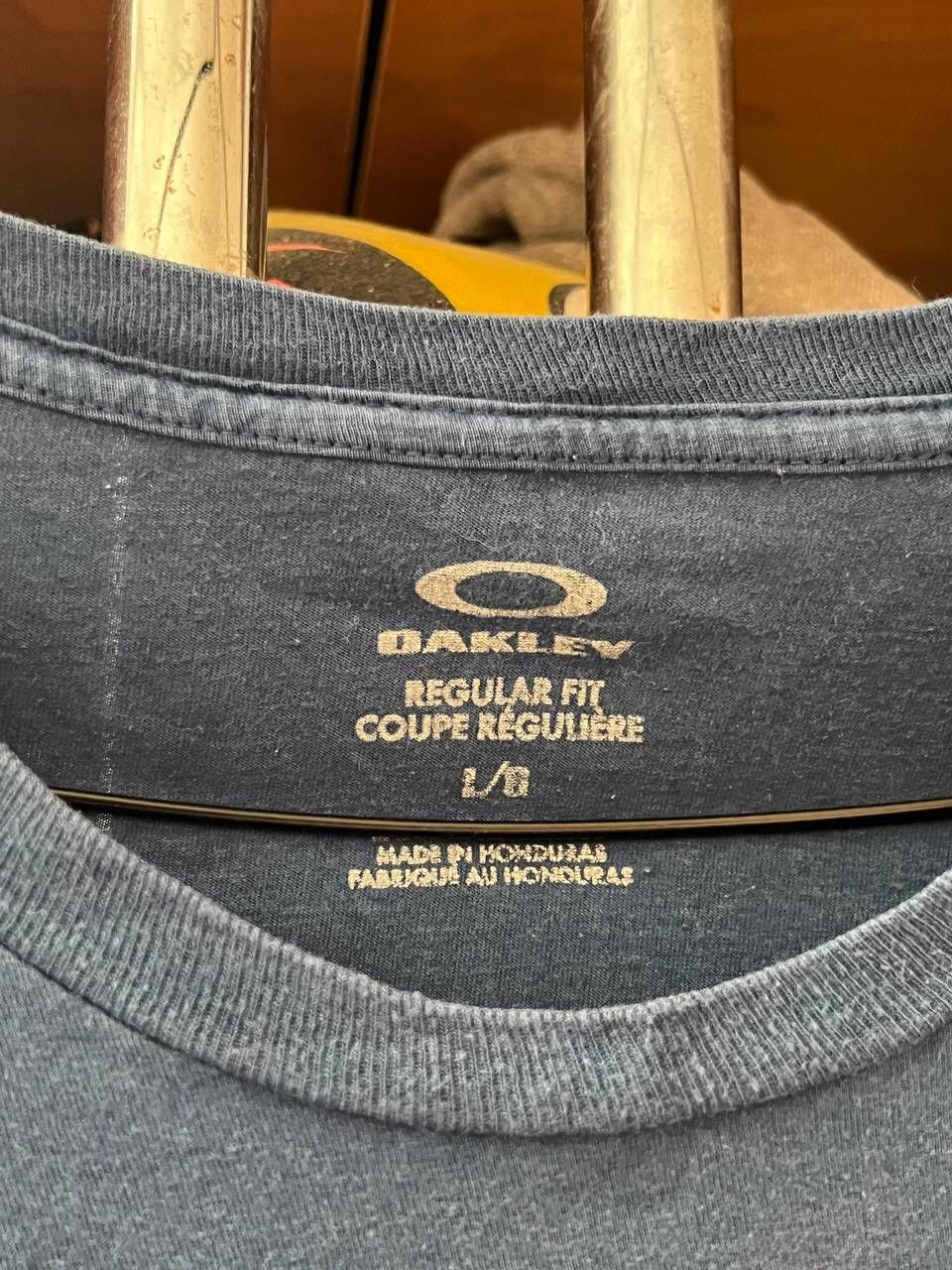 Oakley × Vintage Vintage Oakley Software T-Shirt 2000s Big Logo Gorpcore Size US L / EU 52-54 / 3 - 8 Thumbnail