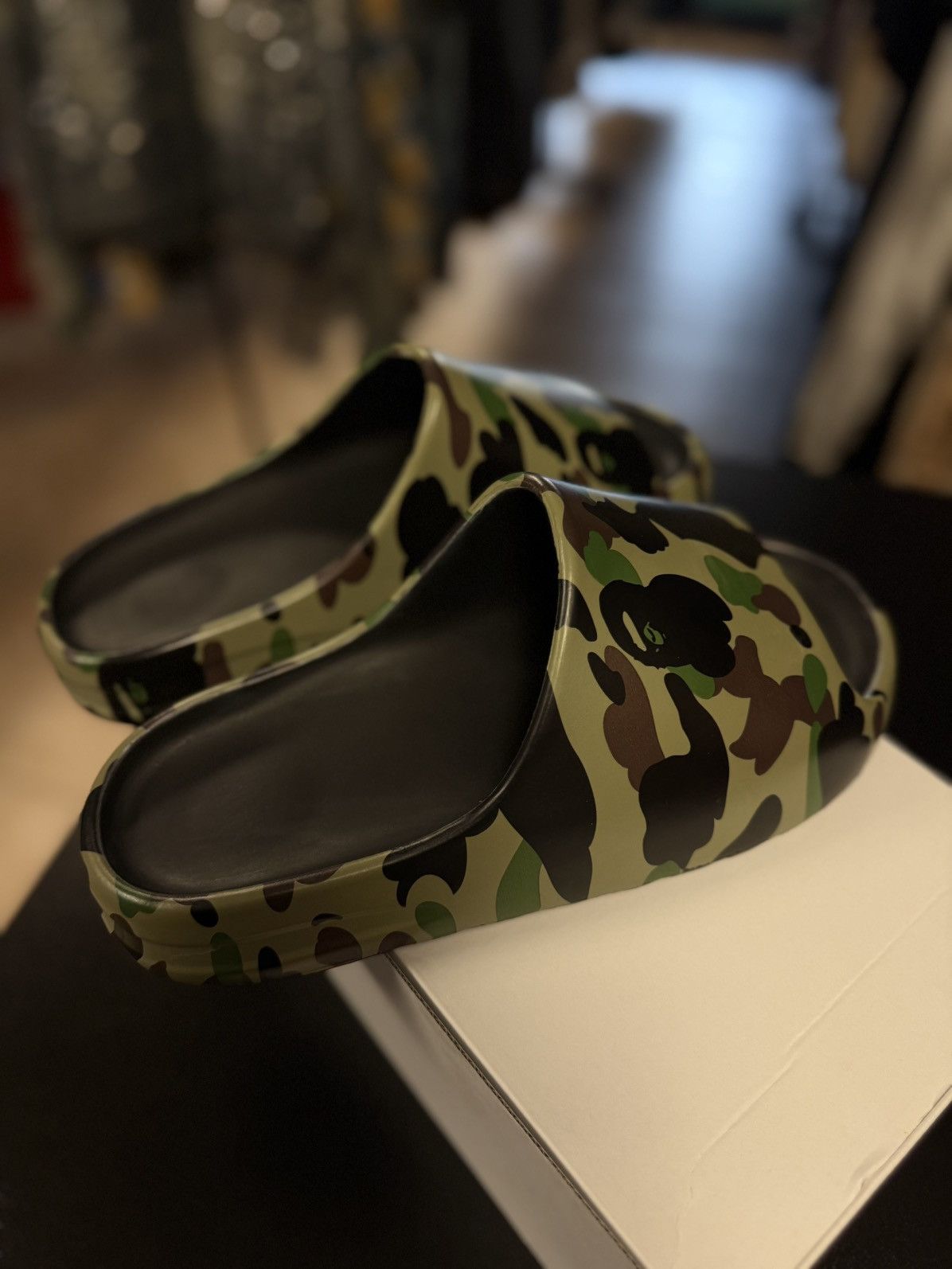 Bape Bape A Bathing Ape Green Camo Slides Size 11US Size US 11 / EU 44 - 7 Thumbnail