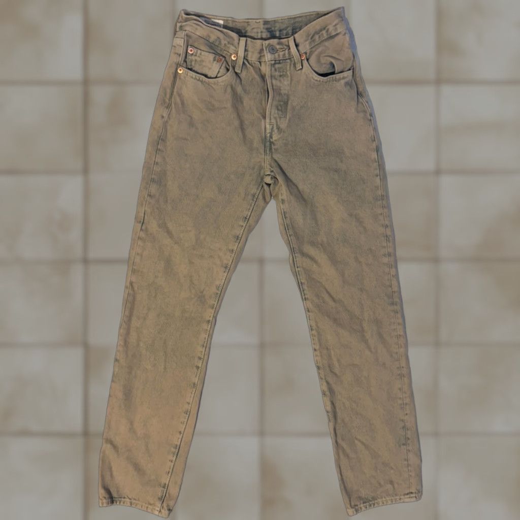 Levi's Levi's 501 Jeans Women's Premium Original Fit Khaki 24x30 Medium Wash Beige Denim Button 90s Vintage Not N/A Size 42" / US 20 - 1 Thumbnail