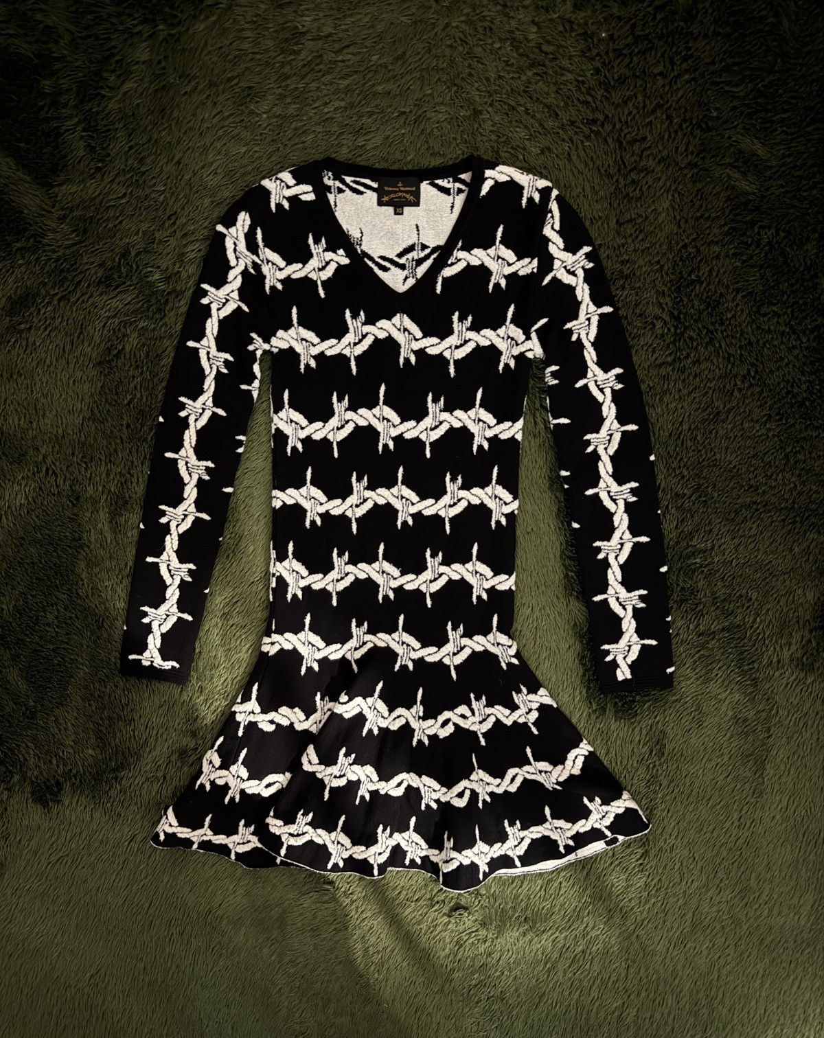 Vivienne Westwood [XS] Vivienne Westwood Anglomania Wire Graphic Knit Dress Size XS / US 0-2 / IT 36-38 - 1 Thumbnail