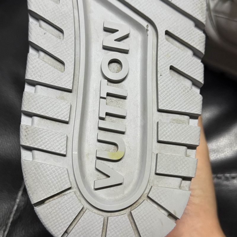 Louis Vuitton Louis Vuitton Trainer Maxi Low-Top Sneakers -2508 Size US 8 / EU 41 - 4 Thumbnail