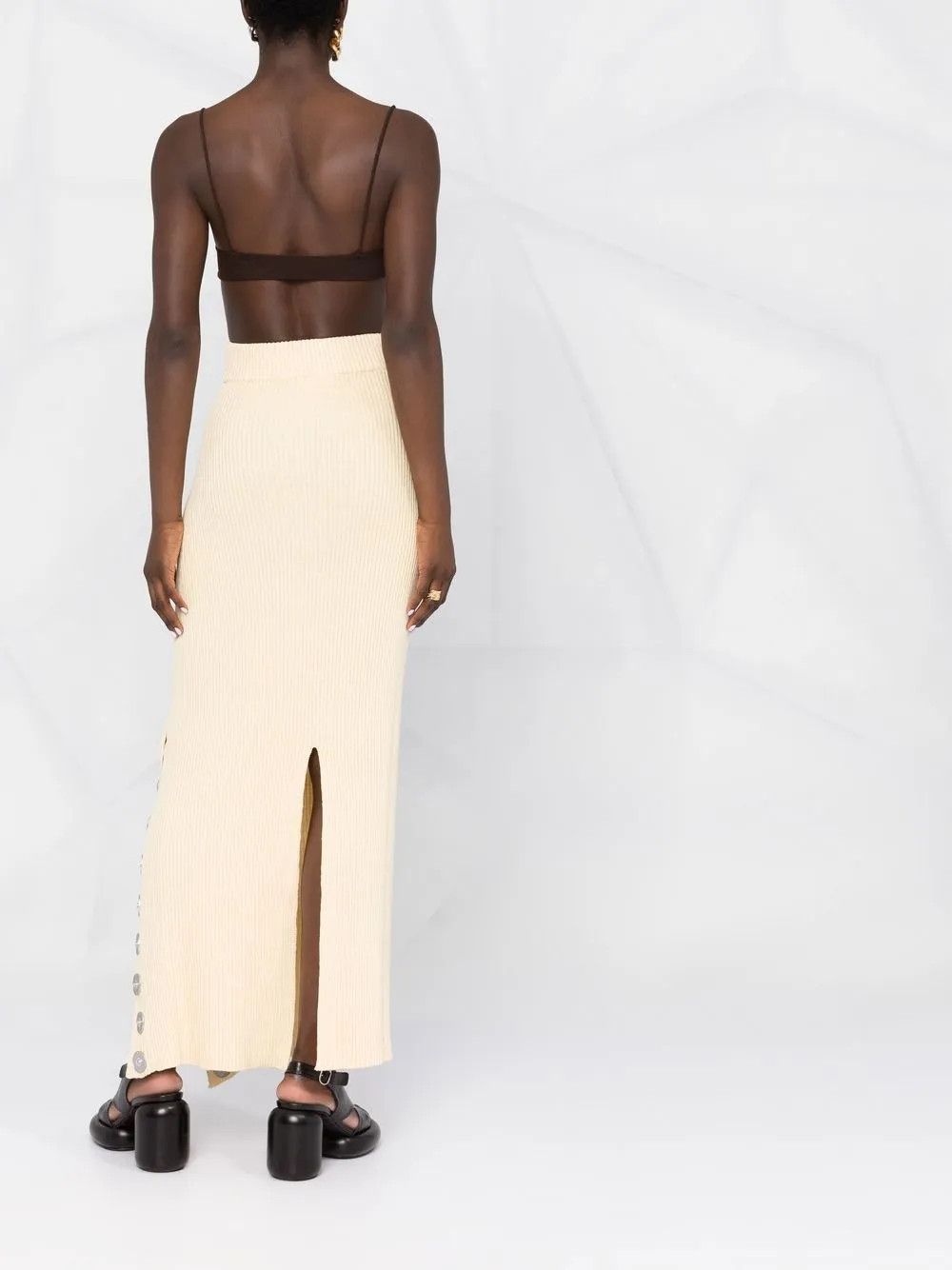 Jil Sander o1y1025 Maxi Skirt in Sand Size 27" / US 4 / IT 40 - 4 Thumbnail