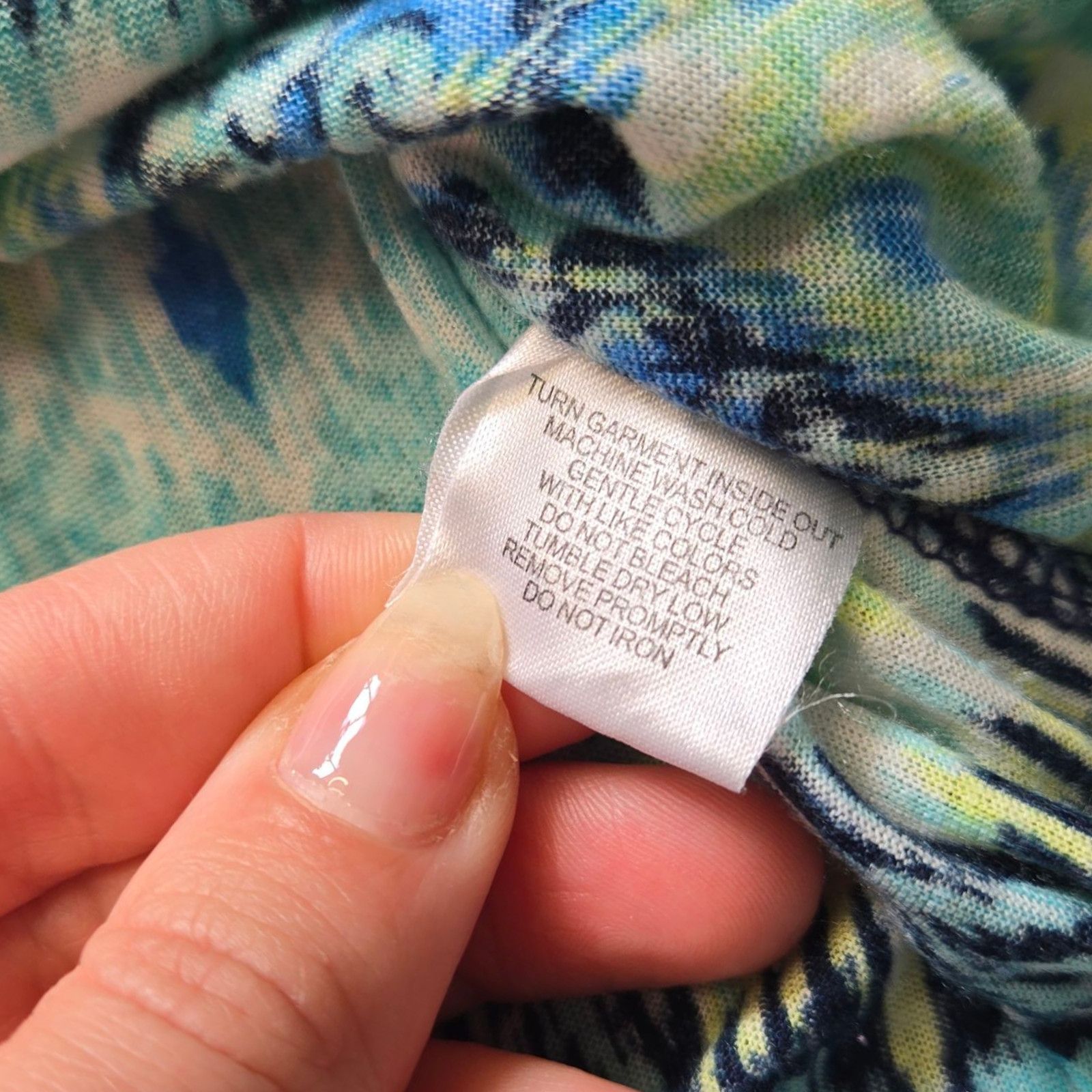 Other Green Blue Watercolor V Neck Relaxed Blouse Size 1X Size XXL / US 16-18 / IT 52-54 - 8 Thumbnail