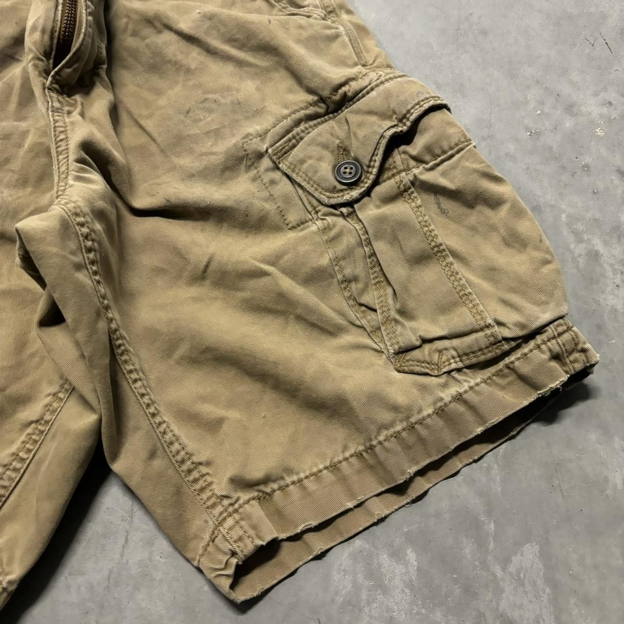 Japanese Brand × Vintage Crazy Vintage Y2K/2000s Baggy Brown Skater Style Cargo Shorts! Size US 30 / EU 46 - 4 Thumbnail