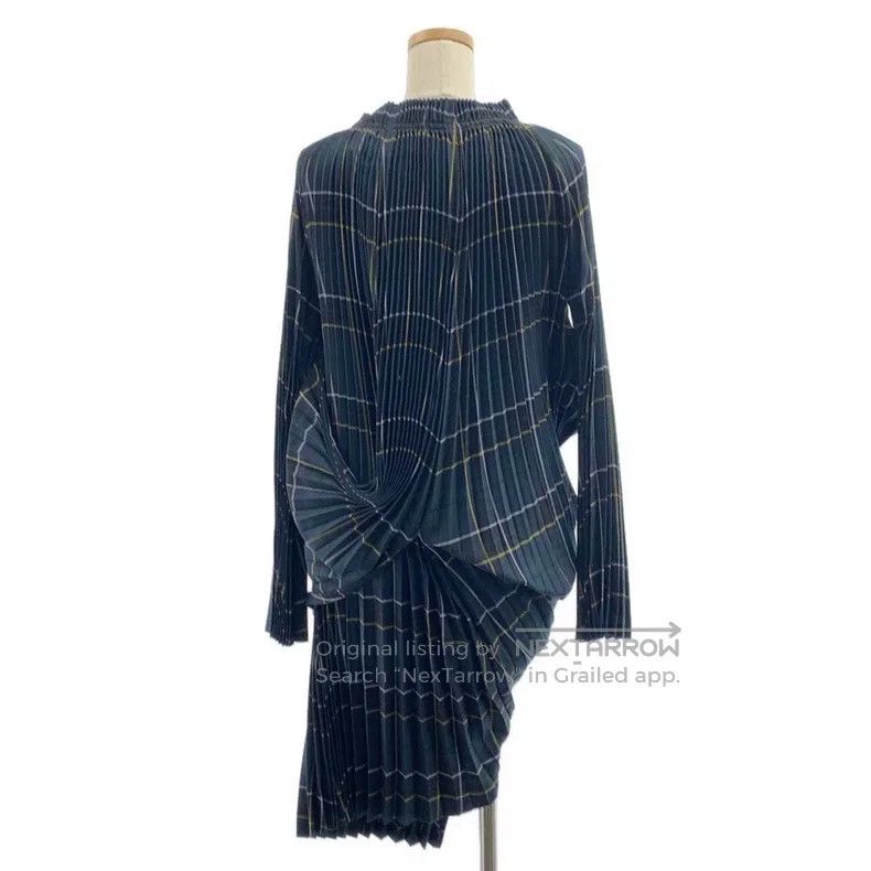 Junya Watanabe Junya Watanabe Plaid Pleated Dress Size M / US 6-8 / IT 42-44 - 2 Thumbnail