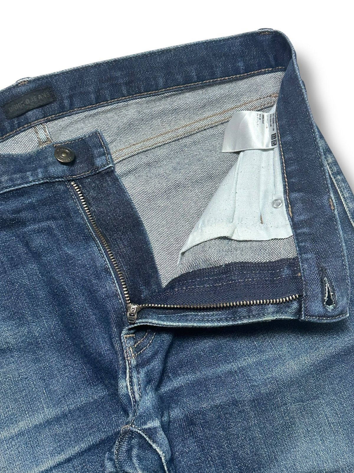 Uniqlo UNIQLO Selvedge Denim Kaihara Jeans SlimFit Style Faded Wash Size US 35 - 12 Thumbnail
