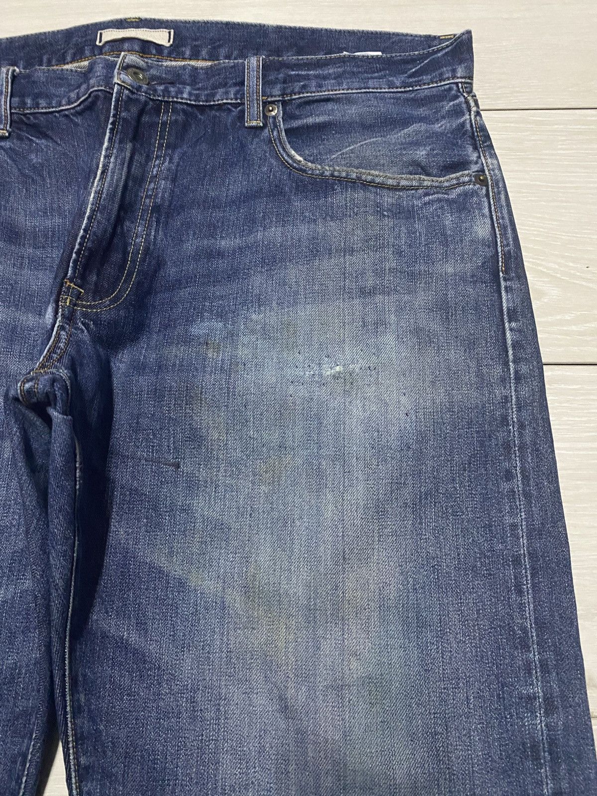 Uniqlo Vintage Japanese Uniqlo Selvedge Blue wash Distressed Jeans Size US 39 - 8 Thumbnail