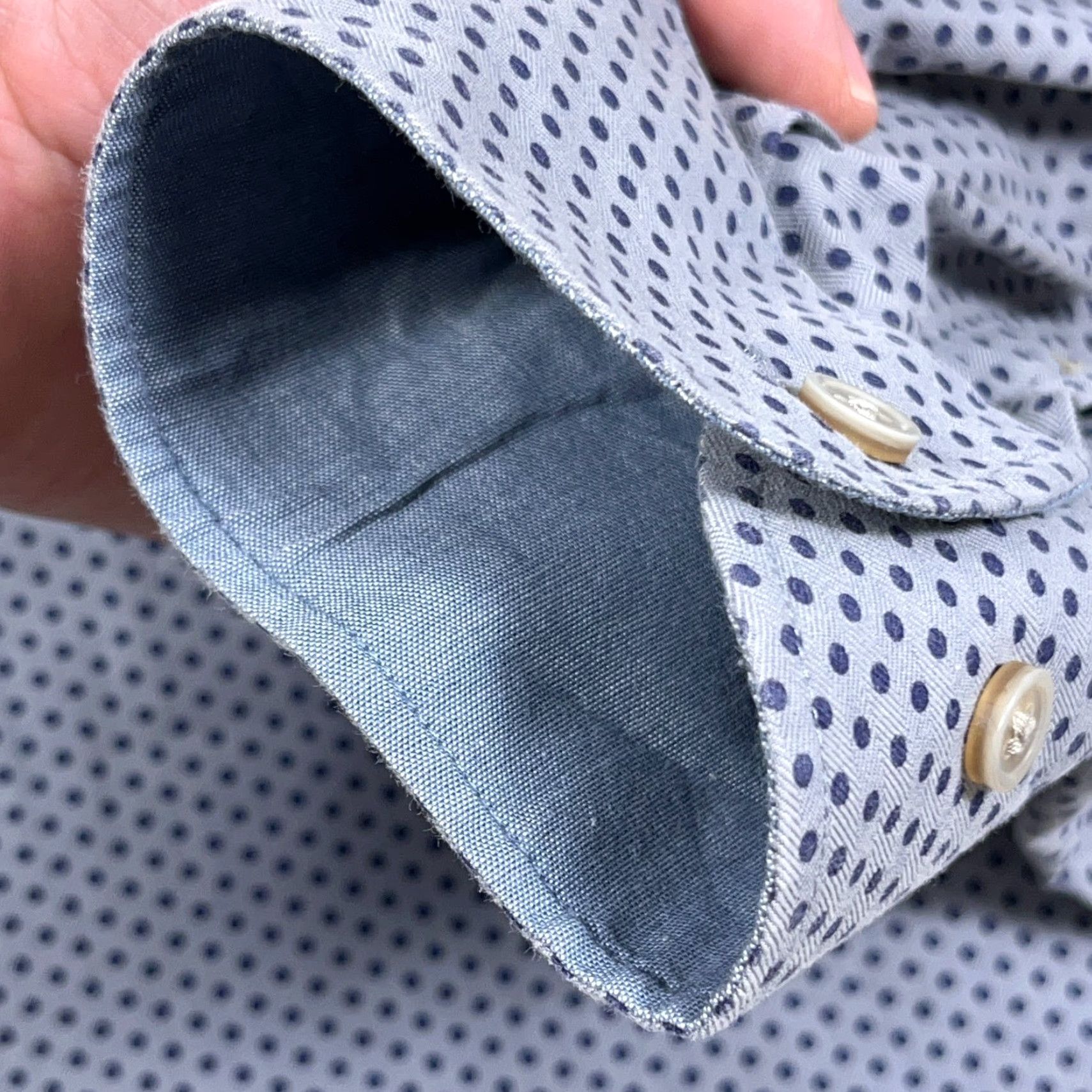 Charles Tyrwhitt Charles Tyrwhitt Shirt Men XL Gray Blue Weekend Button Up Classic Fit Polka Dot Size US XL / EU 56 / 4 - 5 Thumbnail