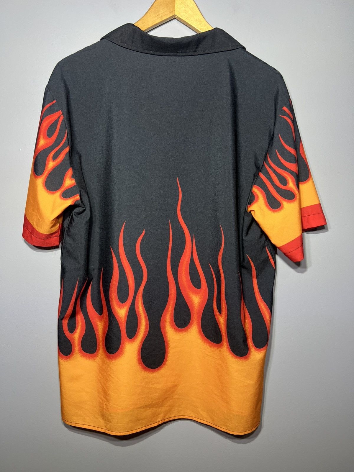 Other VTG Y2K Flame Shirt Mens M Fire Print Rockabilly Hawaiian Size US M / EU 48-50 / 2 - 3 Thumbnail