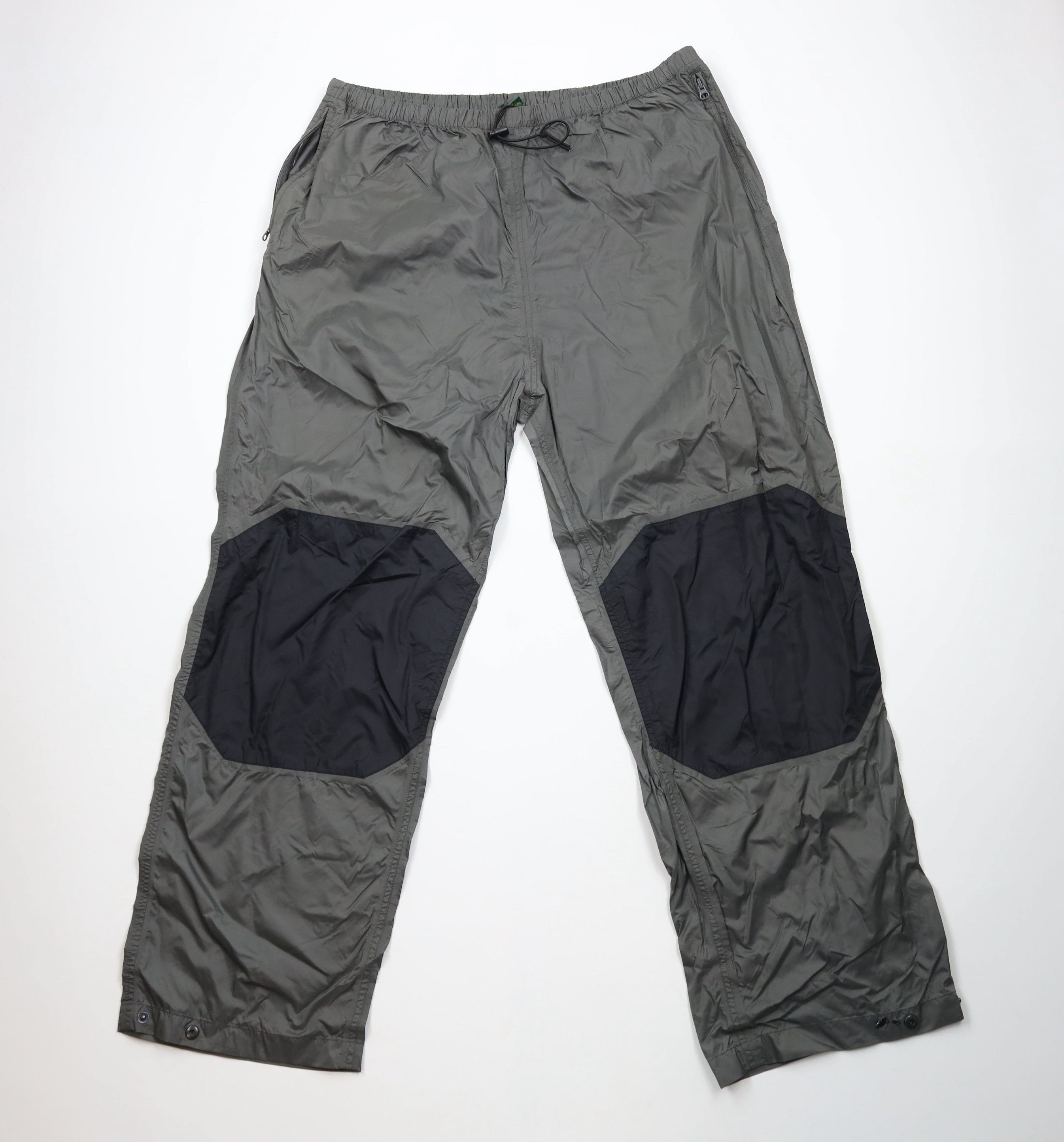 Cabelas × Vintage Vintage Cabelas Waterproof Double Wide Leg Windbreaker Pants Size US 40 / EU 56 - 1 Thumbnail