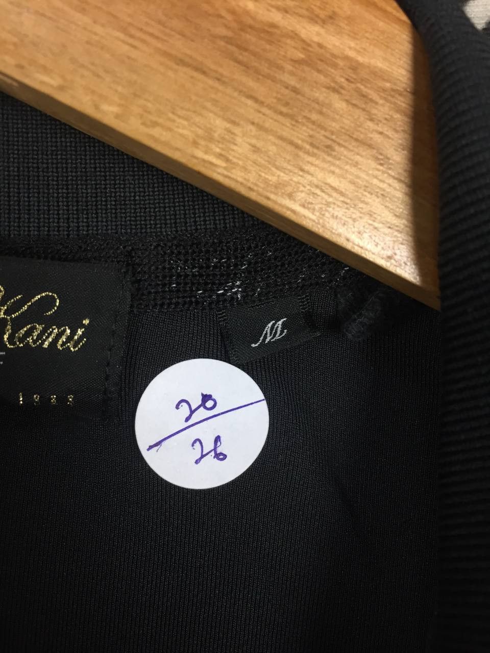 Karl Kani Vtg Karl Kani Golf Brooklyn Patterned Polo Tee Size US M / EU 48-50 / 2 - 14 Thumbnail