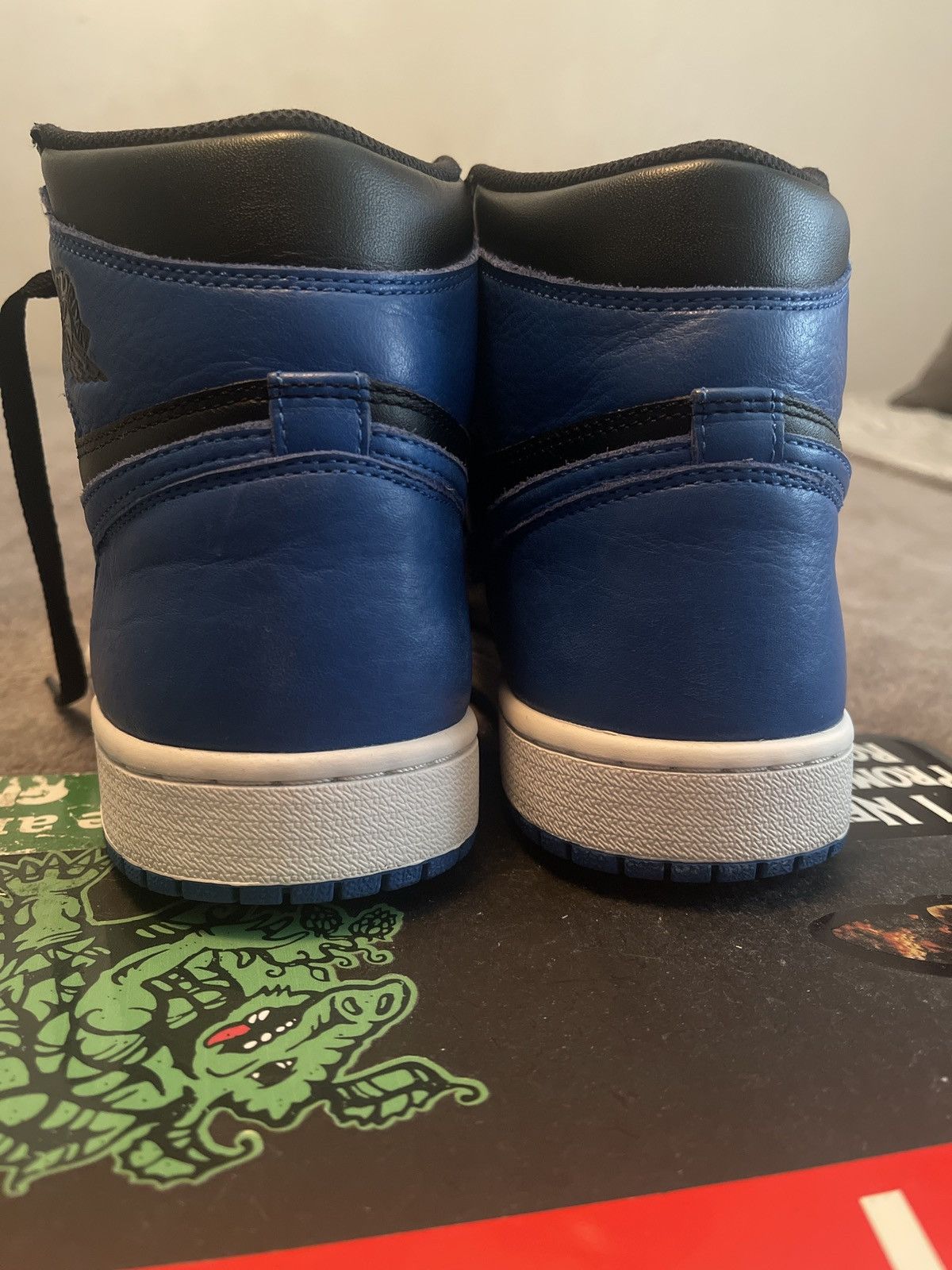 Jordan Brand × Nike Air Jordan 1 High Royal 2017 Size US 8.5 / EU 41-42 - 5 Thumbnail