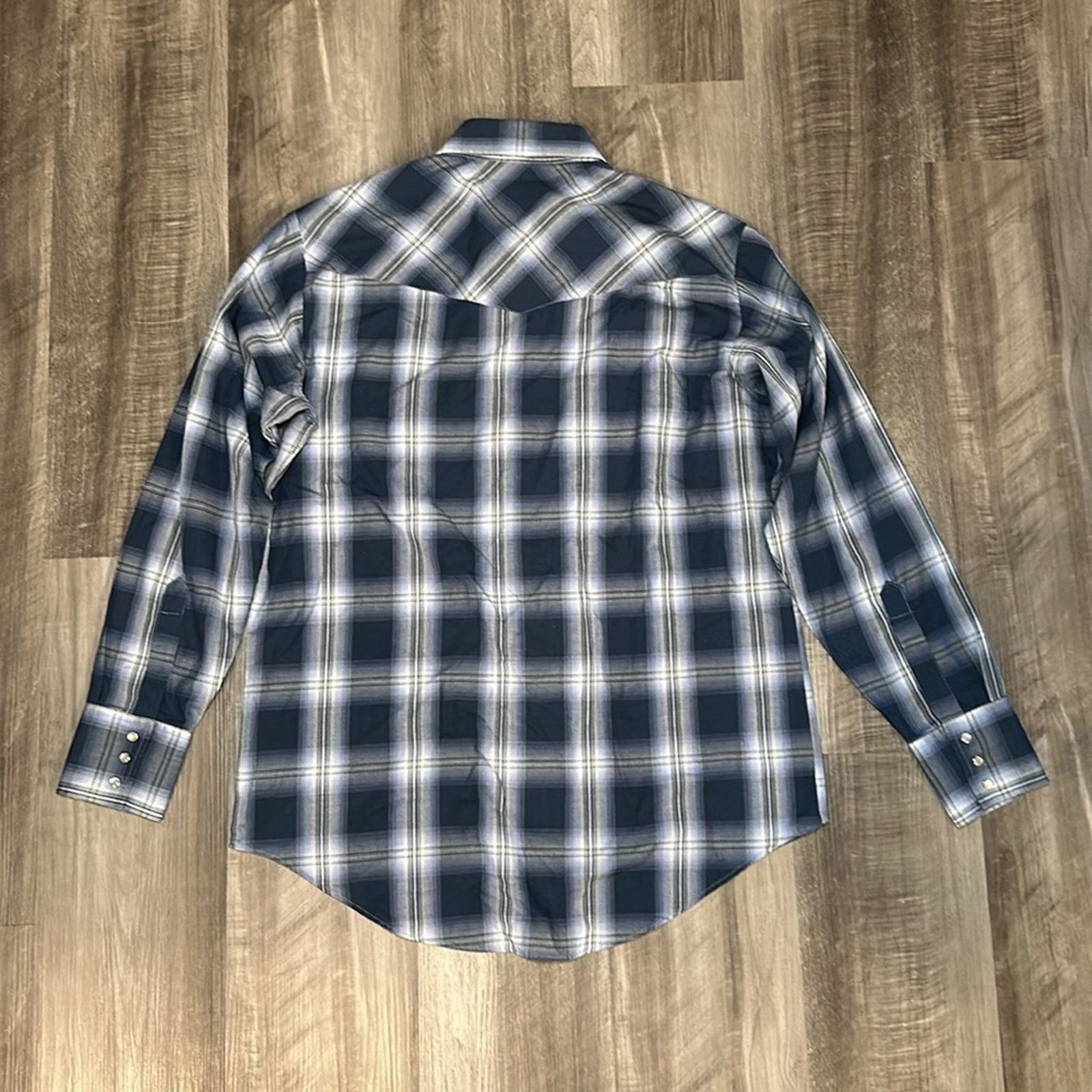 Other Plains Western Wear Long Sleeve Pearl Snap Button - Medium Size US M / EU 48-50 / 2 - 3 Thumbnail