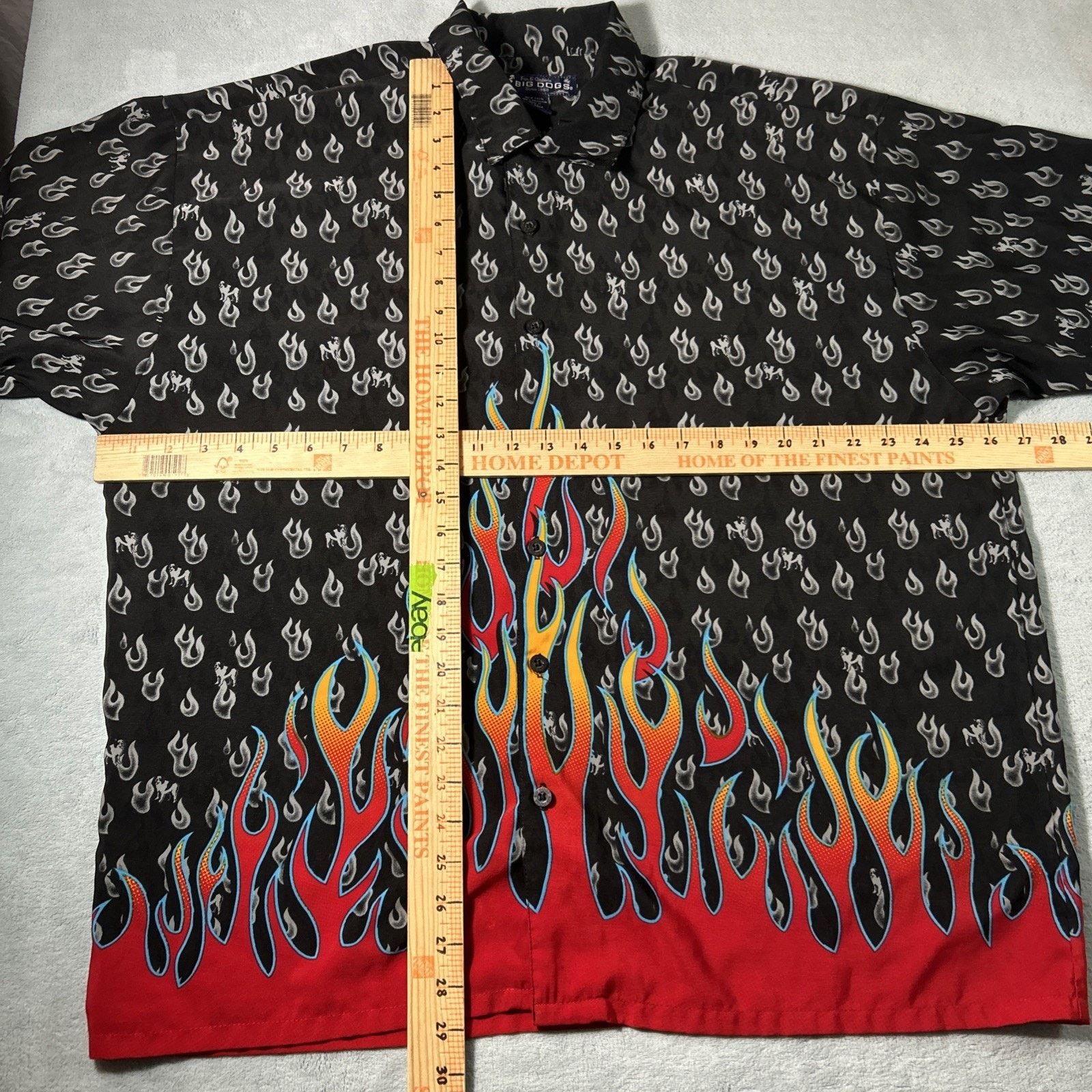 Big Dogs Big Dogs Flaming Fire Flames Button Up Shirt Mens XL Grunge Size US XL / EU 56 / 4 - 10 Thumbnail