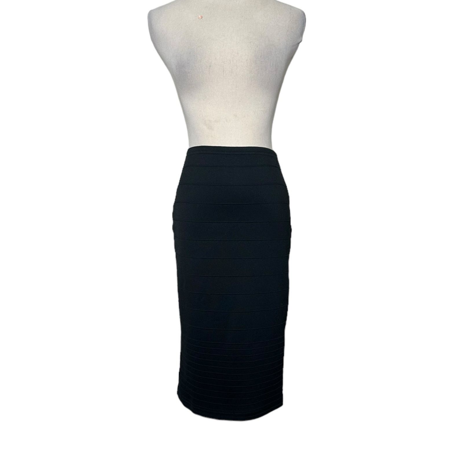 Topshop Topshop black tube midi pull on knit skirt size 4 Size 27" / US 4 / IT 40 - 1 Thumbnail