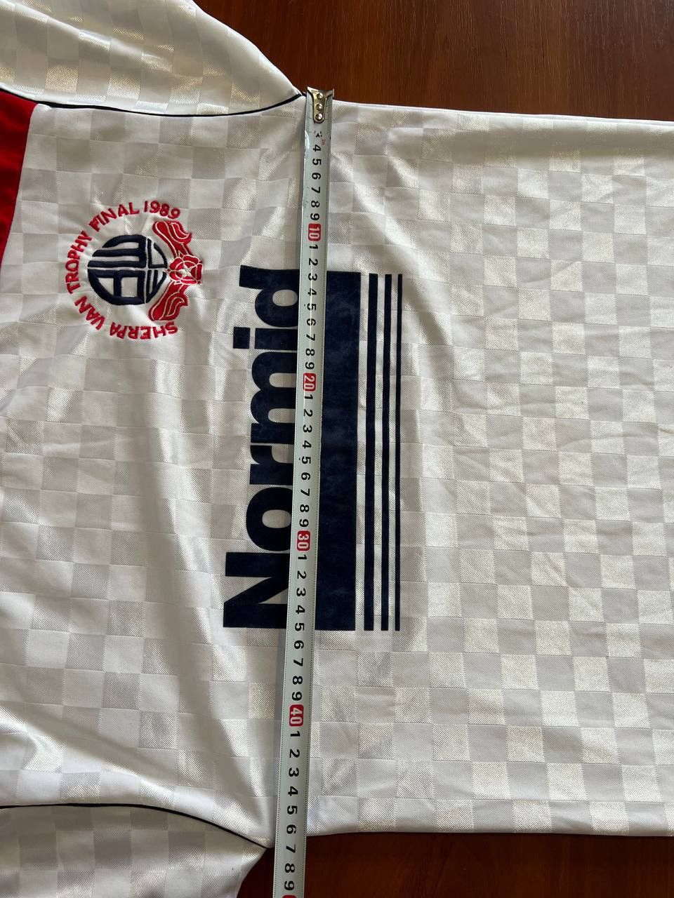 Vintage 1989 BOLTON WANDERERS RETRO REMAKE HOME SOCCER JERSEY SHIRT Size US S / EU 44-46 / 1 - 19 Thumbnail