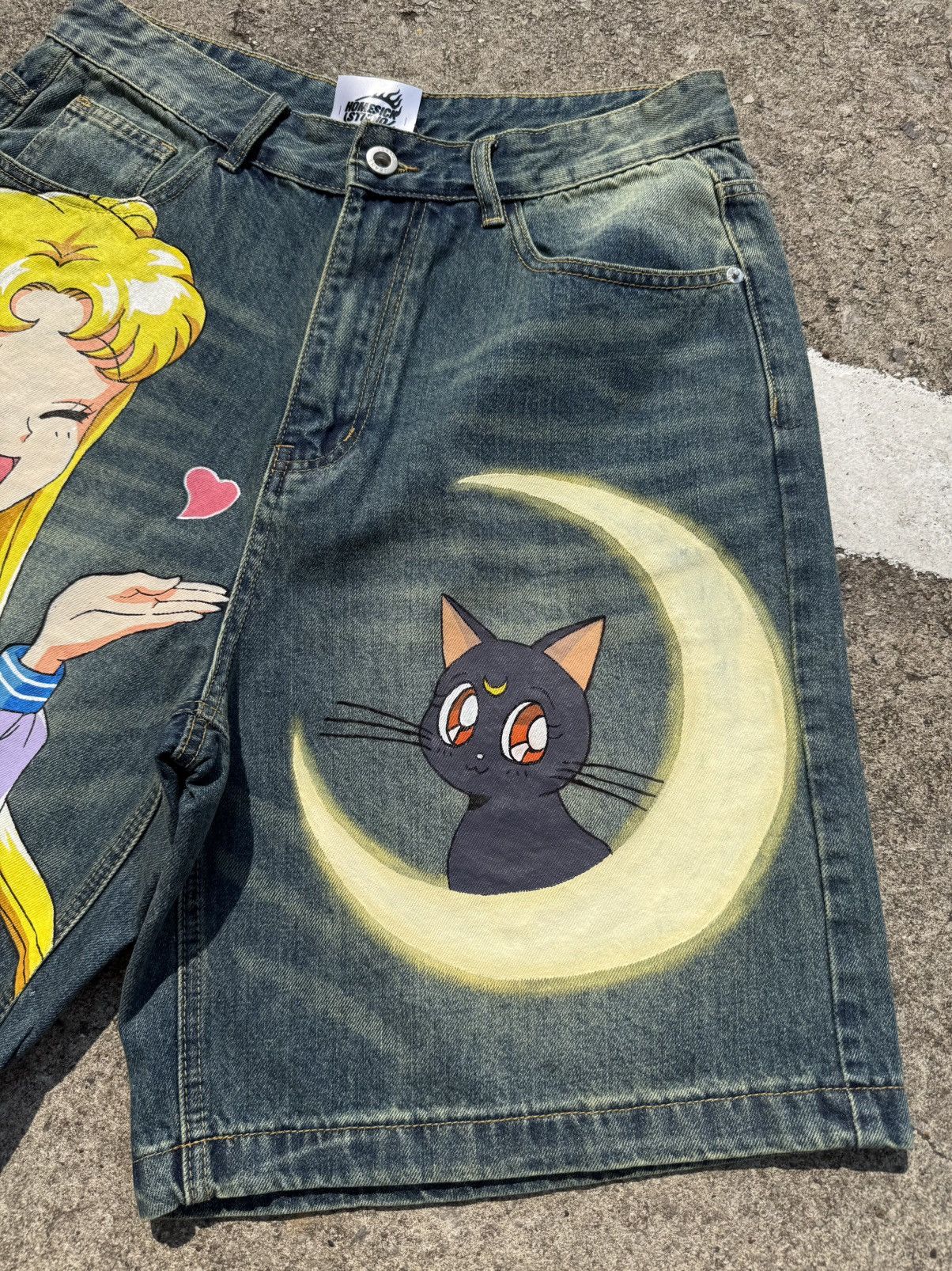 Anime Sailor moon hand painted denim shorts Size US 32 / EU 48 - 4 Thumbnail