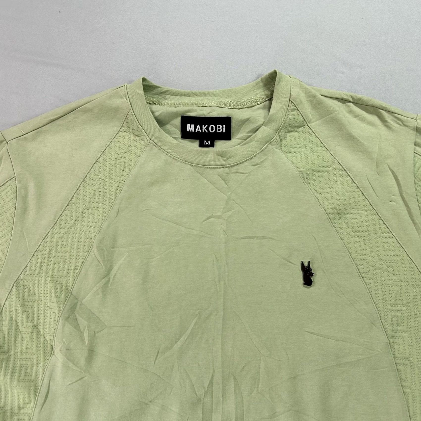 Logo 7 Makobi Shirt Mens Medium Green M346 Embossed Pattern Stretch Tee Black Dog Logo Shirt Size US M / EU 48-50 / 2 - 4 Thumbnail