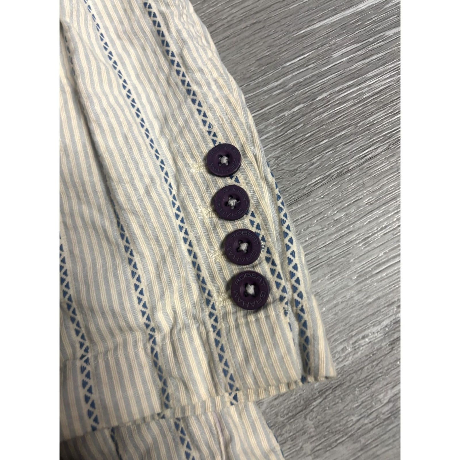 Robert Graham - Using the brand name (Robert Graham) prominently Size US L / EU 52-54 / 3 - 3 Thumbnail