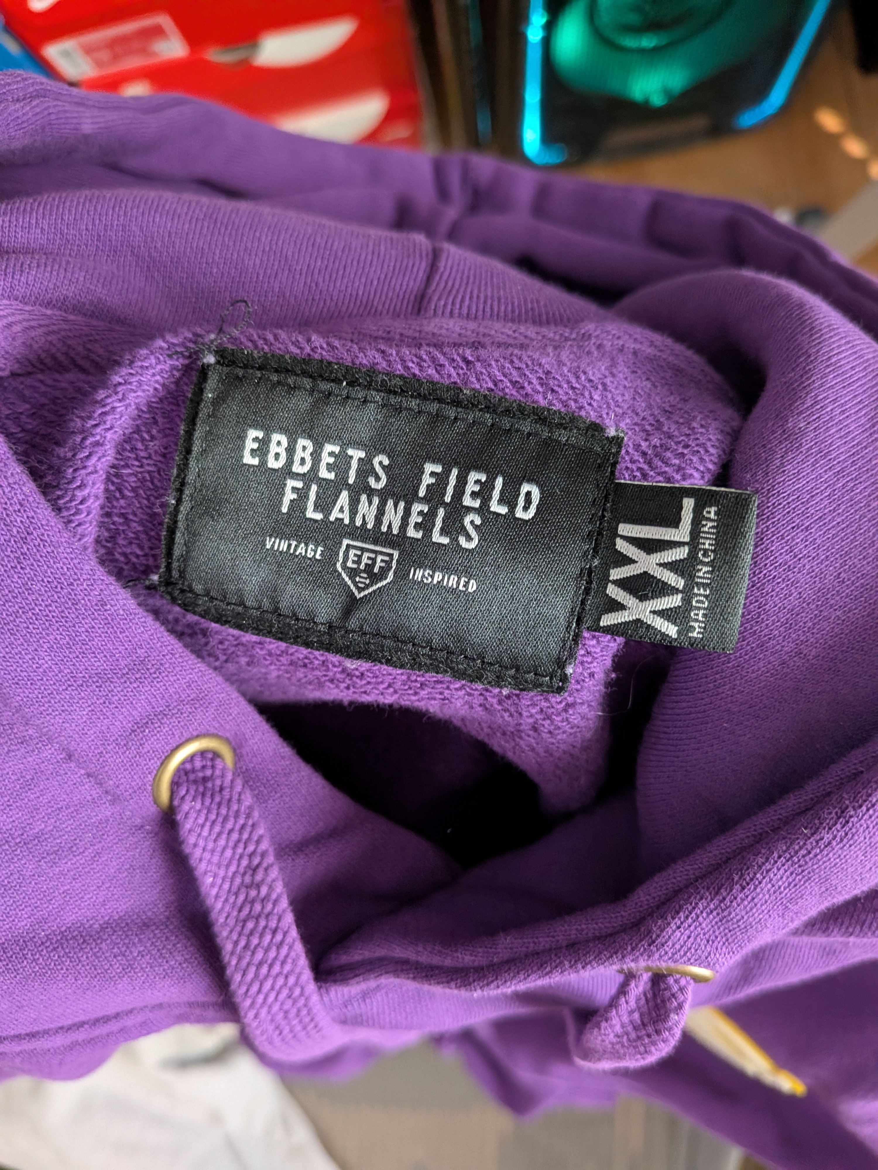 Ebbets Field Flannels Minnesota Vikings Raglan Hooded Sweatshirt Size US XXL / EU 58 / 5 - 5 Thumbnail