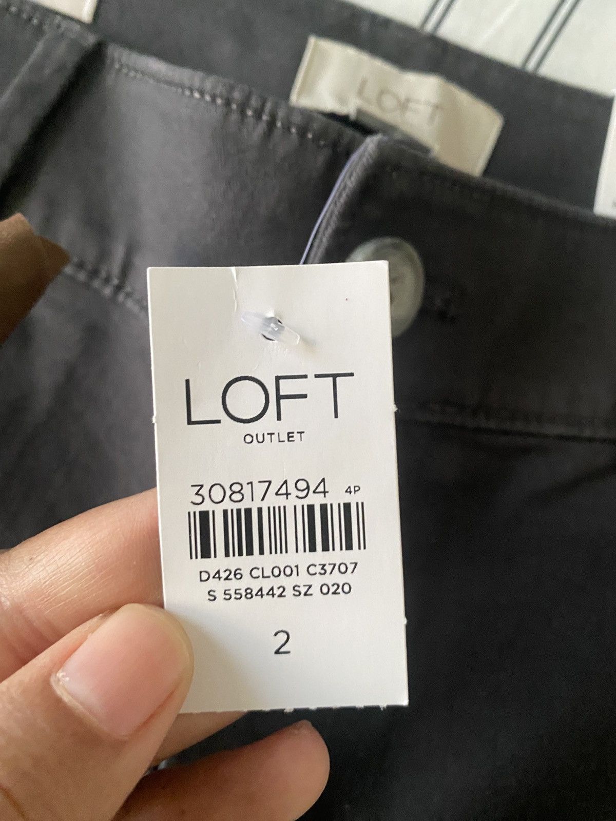 Loft Loft Mid Rise NWT Bermuda Shorts Women's 2 Dark Gray Size 26" / US 2 / IT 38 - 10 Thumbnail
