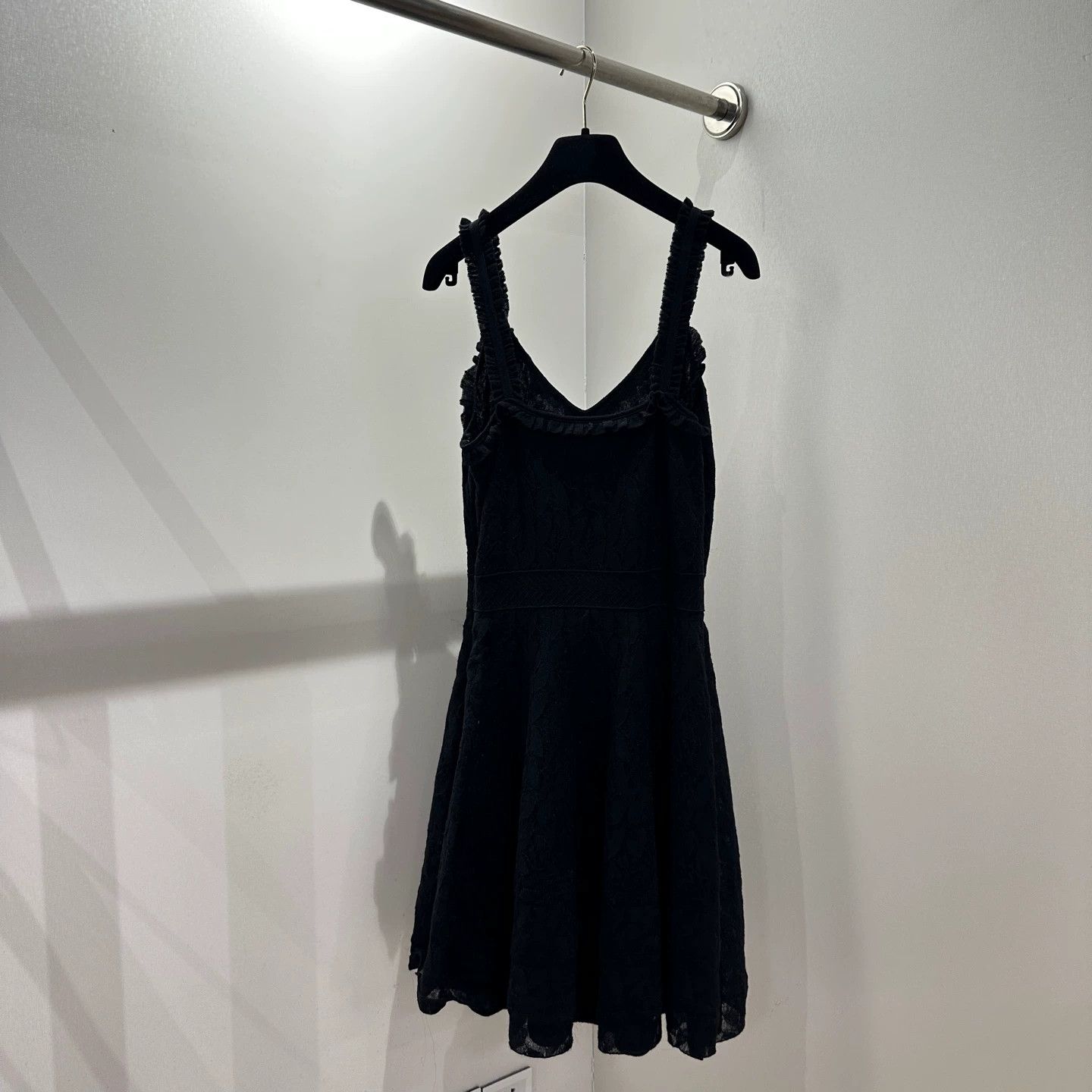 Chanel Chanel apr788 Lace Cami Dress 40 Size M / US 6-8 / IT 42-44 - 2 Thumbnail