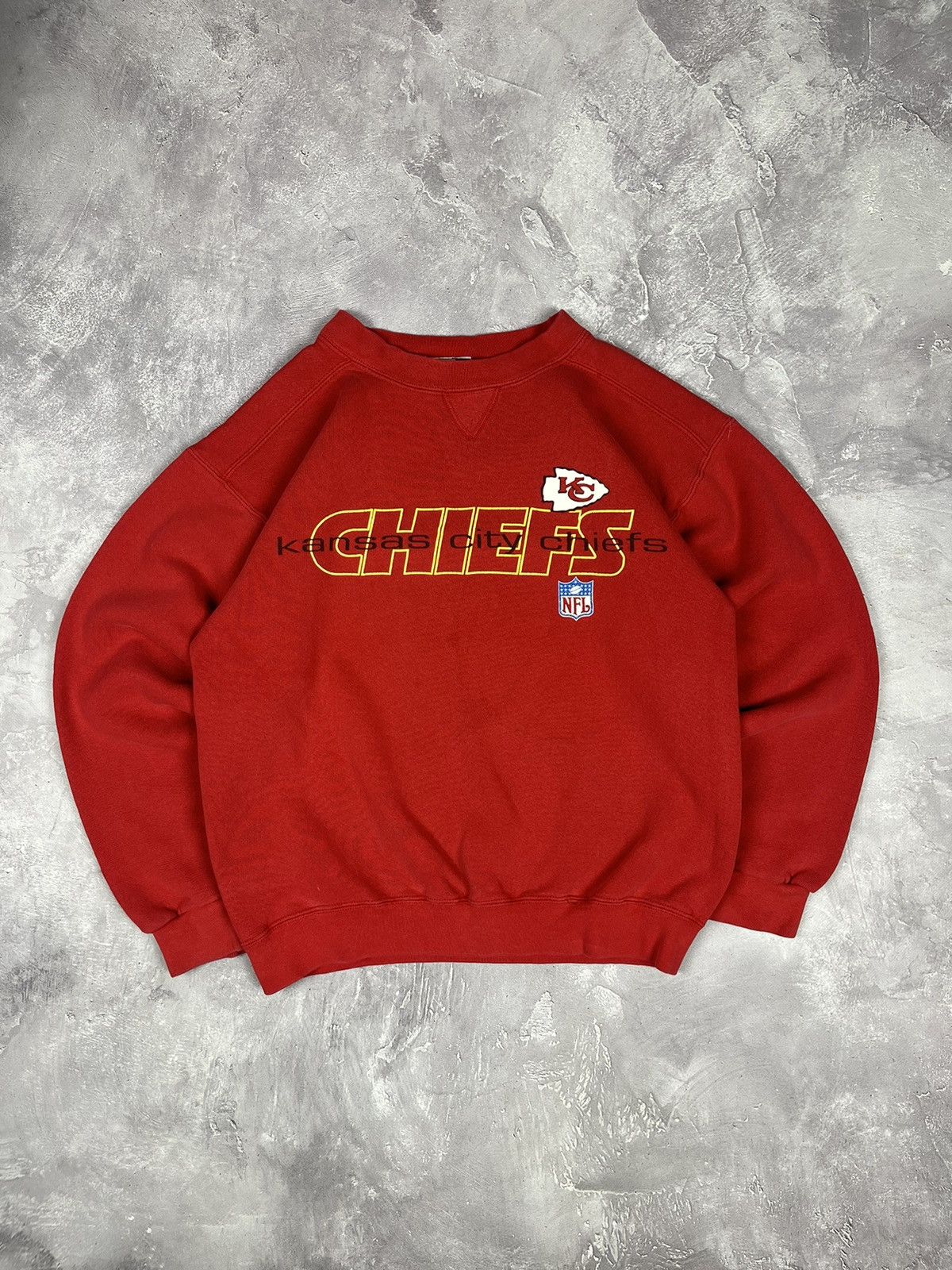 NFL Vintage Puma NFL Kansas City Chiefs Pullover Sweatshirts Size US M / EU 48-50 / 2 - 1 Thumbnail