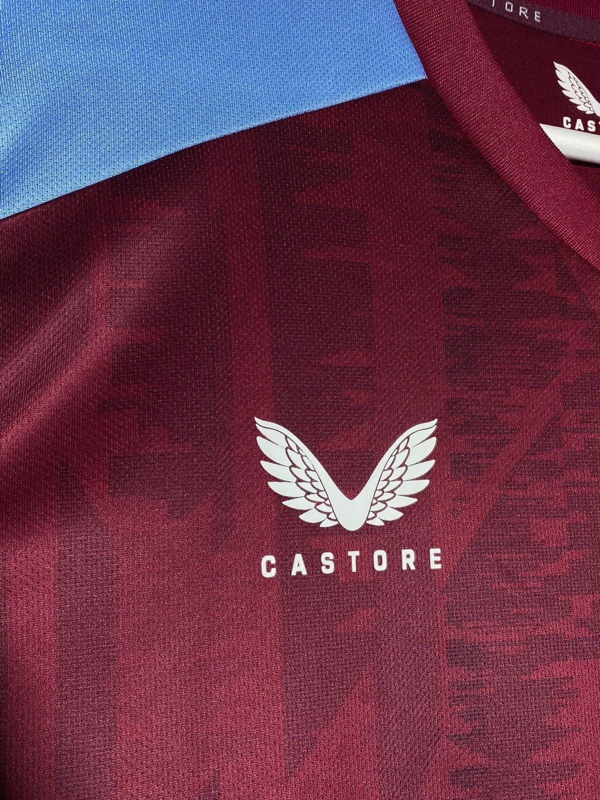 Other 🔥 00s ASTON VILLA JERSEY Y2K CASTOR BLOKECORE ESSENTIAL L Size US L / EU 52-54 / 3 - 6 Thumbnail