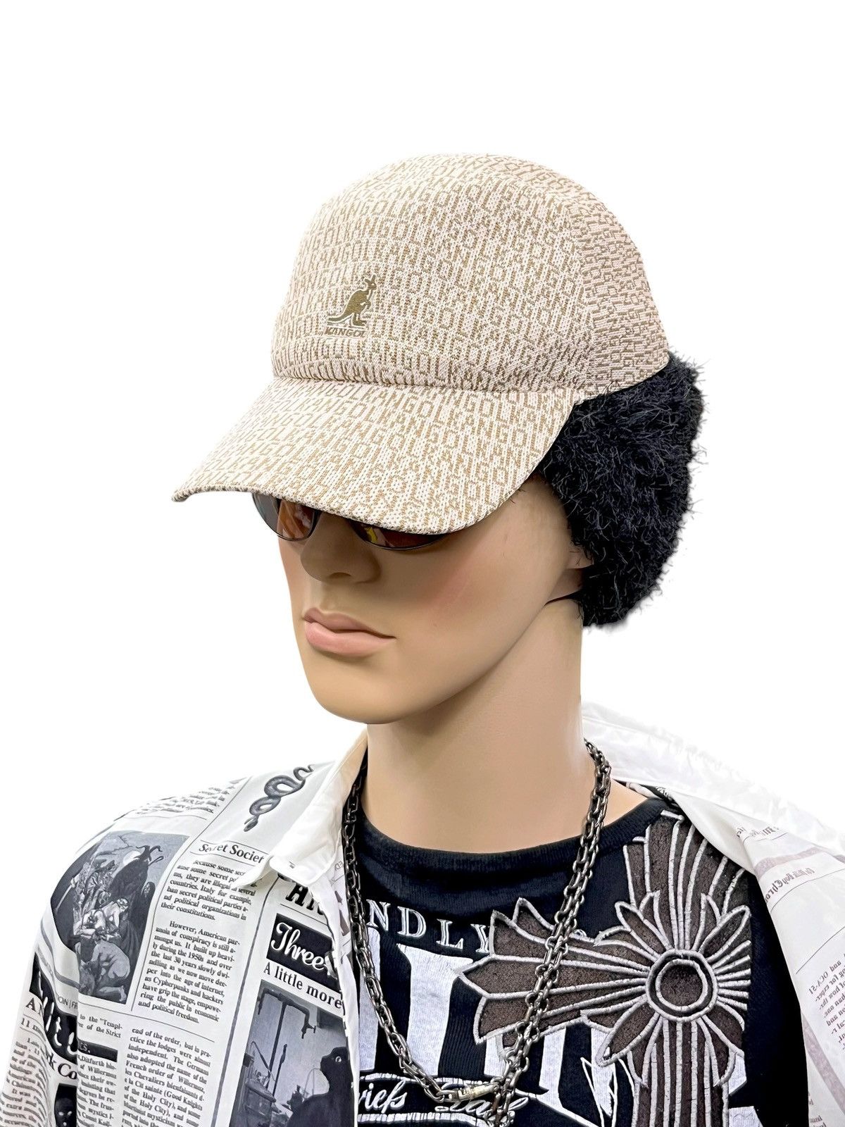 Kangol Rare Kangol All Over Logo Jacquard Space Cap Beige Size ONE SIZE - 2 Thumbnail