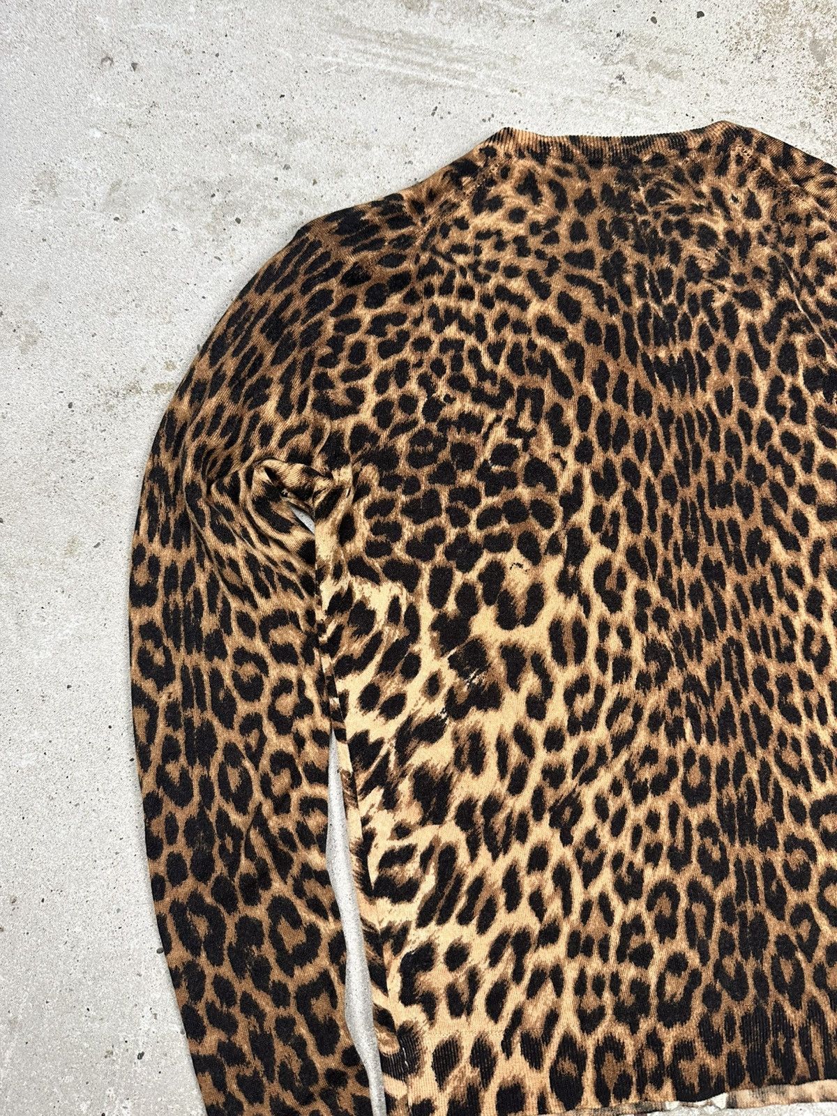 John Galliano Vintage 2000s John Galliano Leopard Print Cashmere Cardigan Size M / US 6-8 / IT 42-44 - 15 Thumbnail