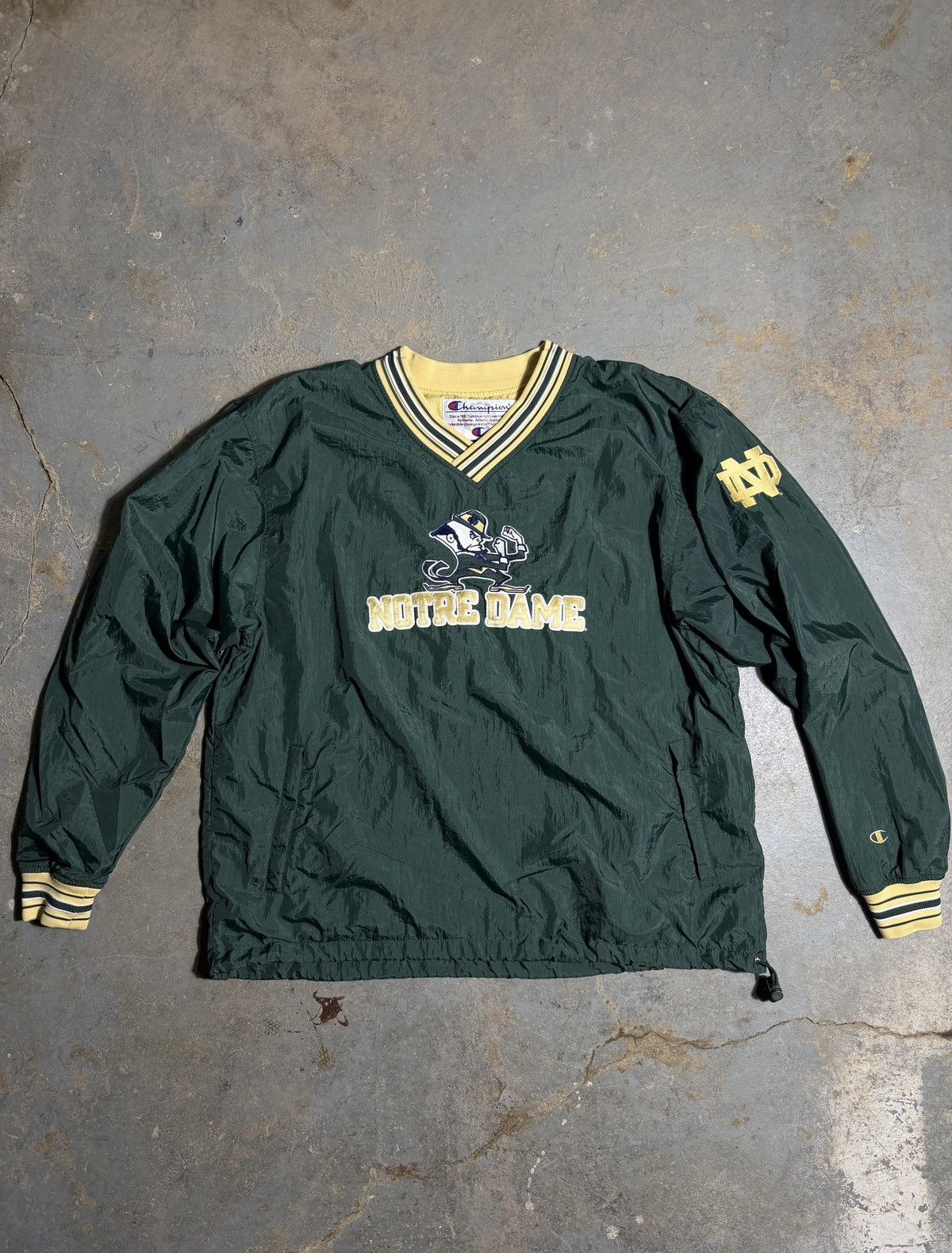 Champion Vintage Champion Notre Dame Windbreaker Crewneck Size US L / EU 52-54 / 3 - 1 Thumbnail