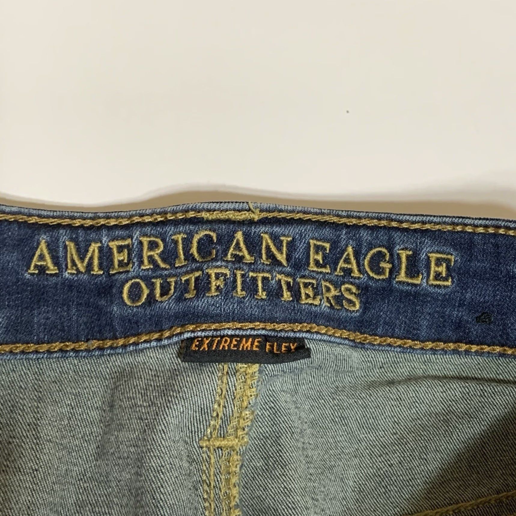 American Eagle Outfitters VINTAGE American Eagle Outfitters Original Straight Jeans Mens 28x29 Blue Denim Fade Whiskers Pockets 28x29 Regular Straight 28 29 Inseam Mens Size US 28 / EU 44 - 7 Thumbnail