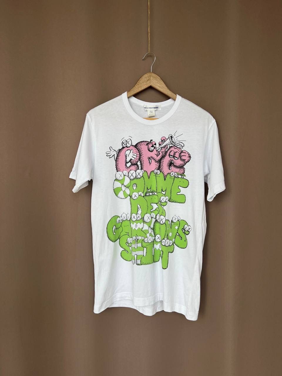 Comme Des Garcons Shirt CDG X Kaws T-Shirt Logo Mens Size L