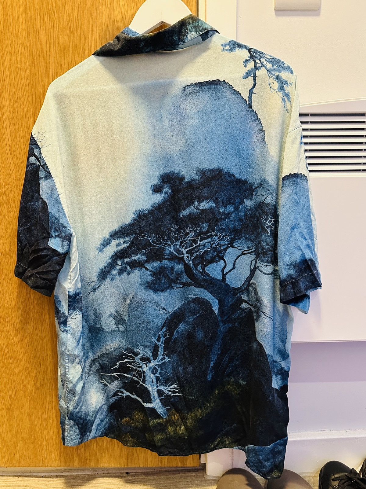 Valentino Valentino Dragon Silk Shirt Size US S / EU 44-46 / 1 - 2 Thumbnail