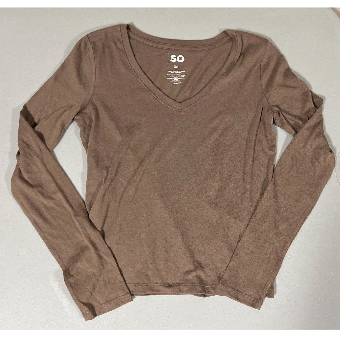 Sonoma SO Brown V-Neck Long Sleeve T-Shirt Top Blouse Tee Size XS🤎✨ Size XS / US 0-2 / IT 36-38 - 1 Thumbnail