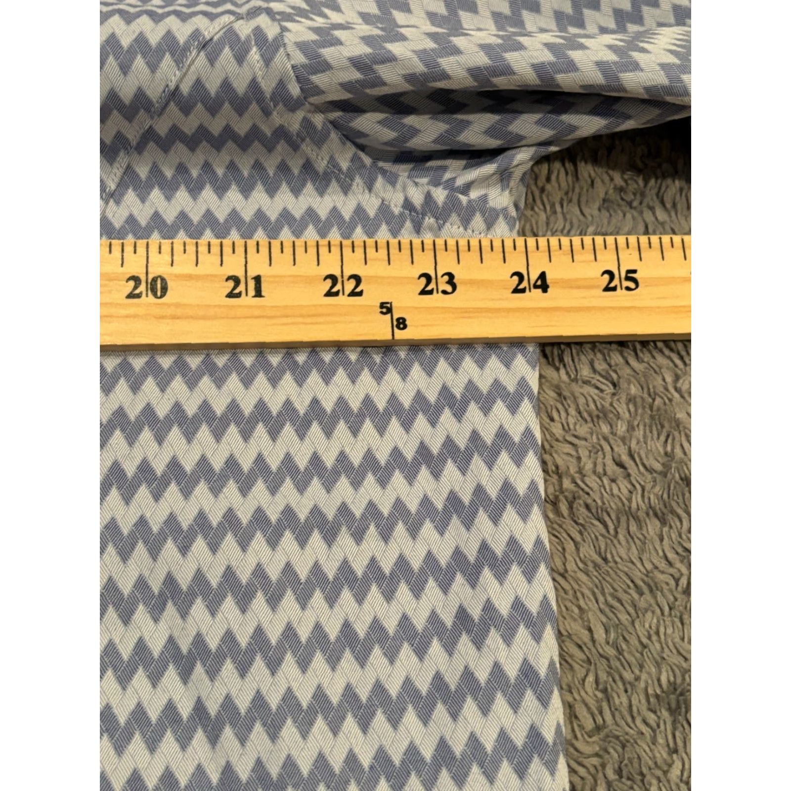 Vintage VINTAGE Rosso Milano Shirt Mens XL White Geometric Pattern Button-Up Long Sleeve Flip Cuff 17.5 Neck Collared Mens, Designer, Contrasting Trim Size US XL / EU 56 / 4 - 5 Thumbnail