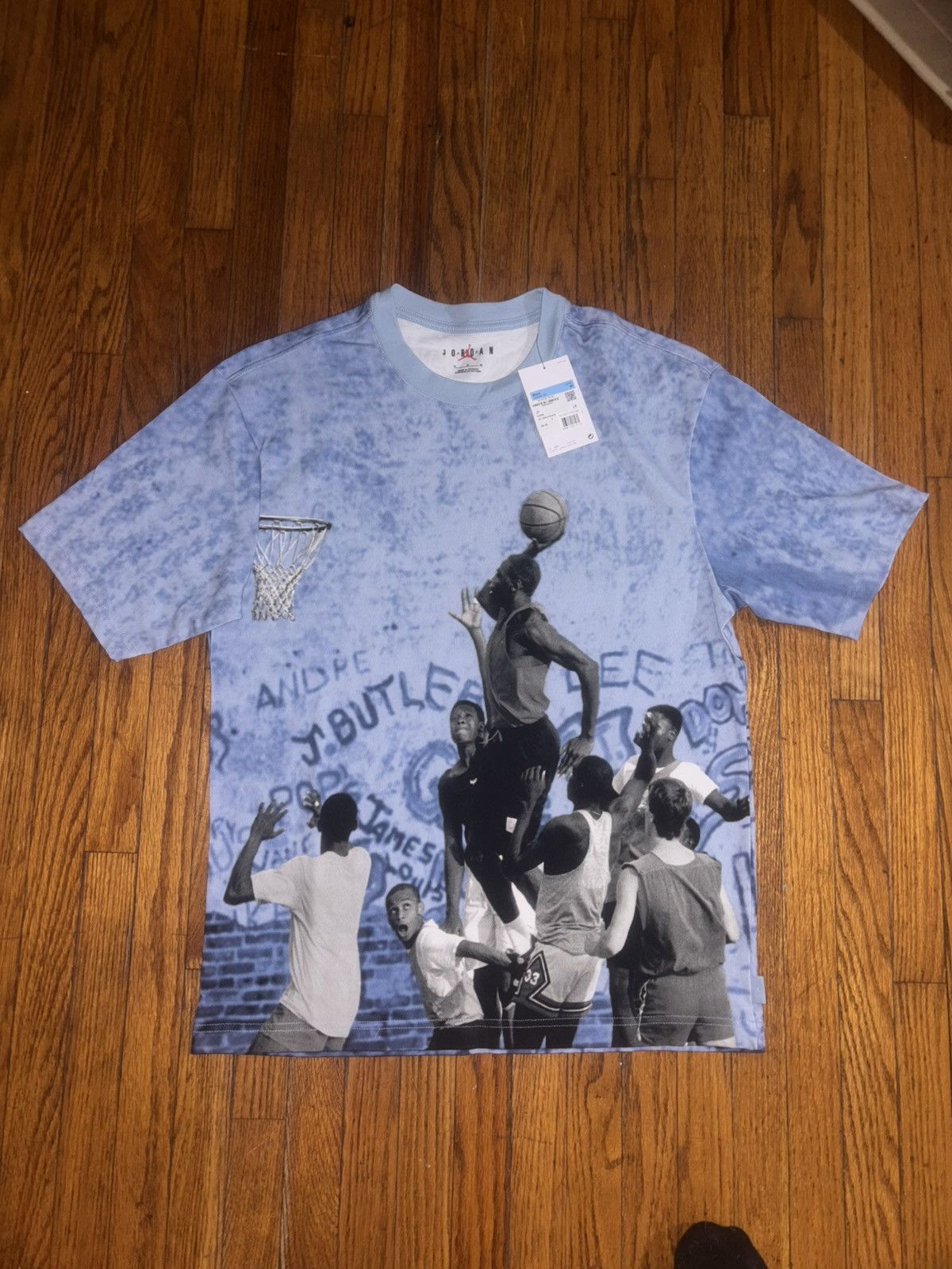 Jordan Brand Jordan brand 85 court classic full print shirt Size US M / EU 48-50 / 2 - 1 Thumbnail