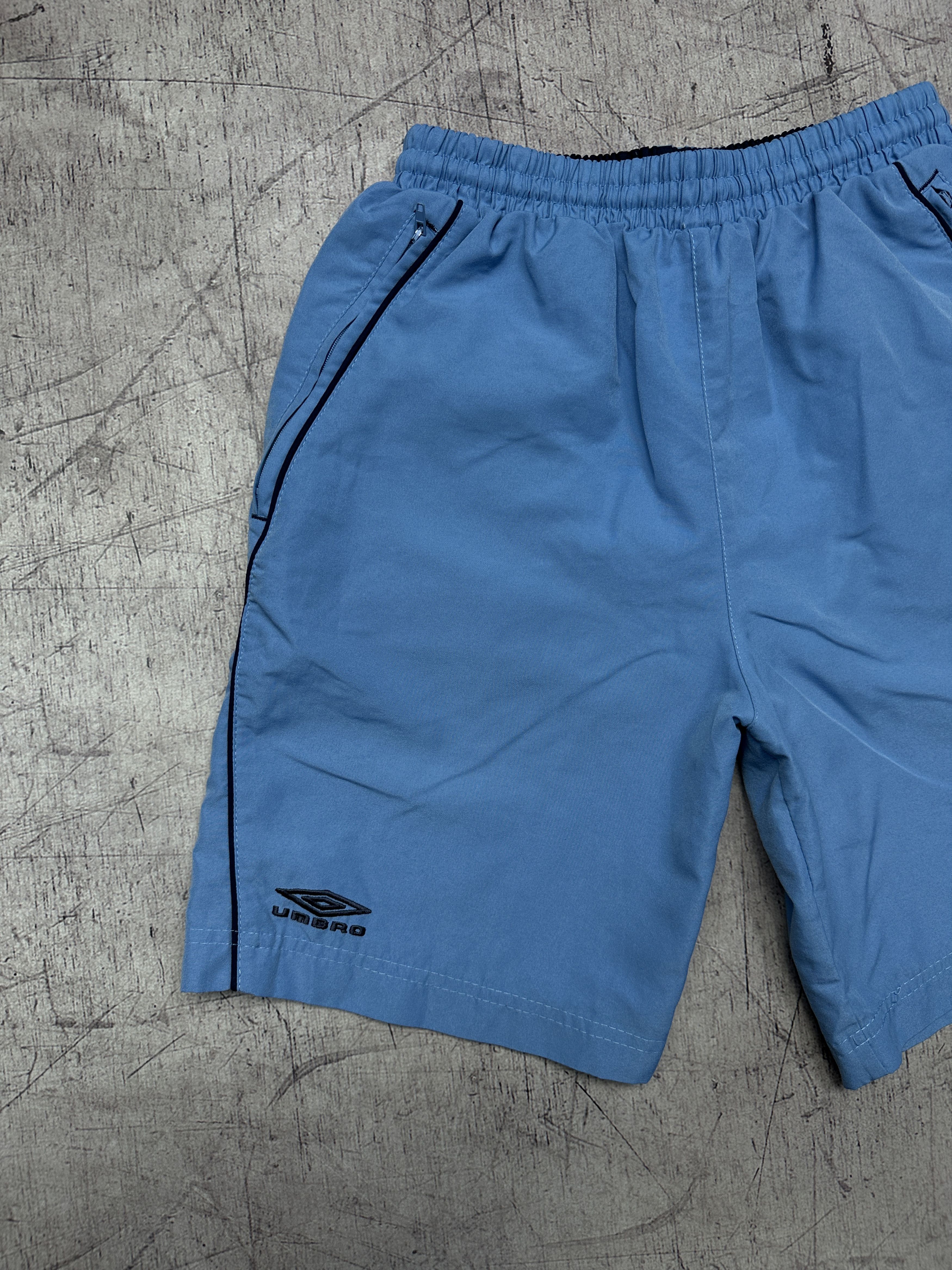 Umbro Umbro Vintage Mens Nylon Shorts Size US 30 / EU 46 - 2 Thumbnail