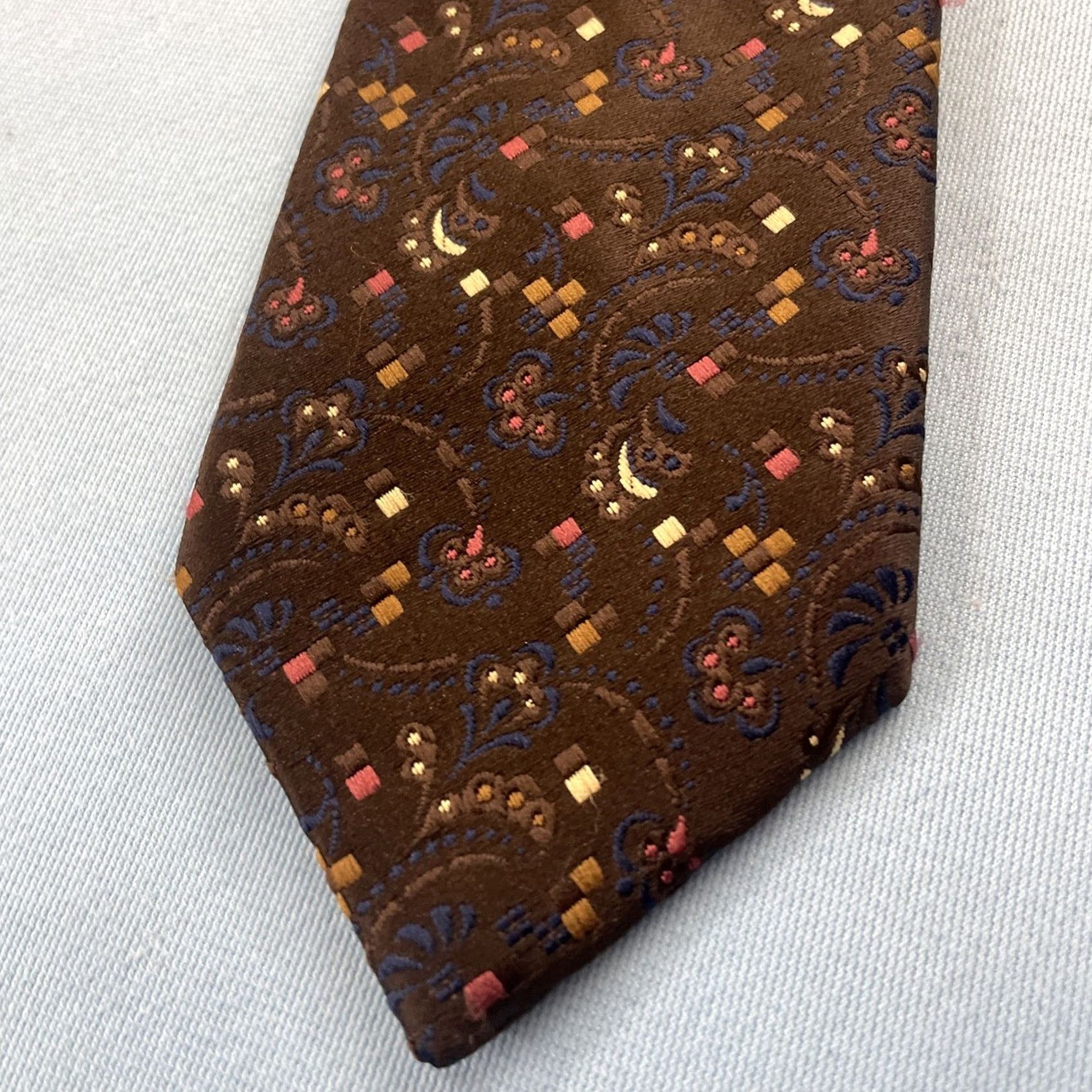 JCPenney VINTAGE JCPenney The Men's Shop Neck Tie Woven Paisley Deco Dot Brown 3x56 Capsule Necktie 1970s Men Tie Brown Size ONE SIZE - 3 Thumbnail