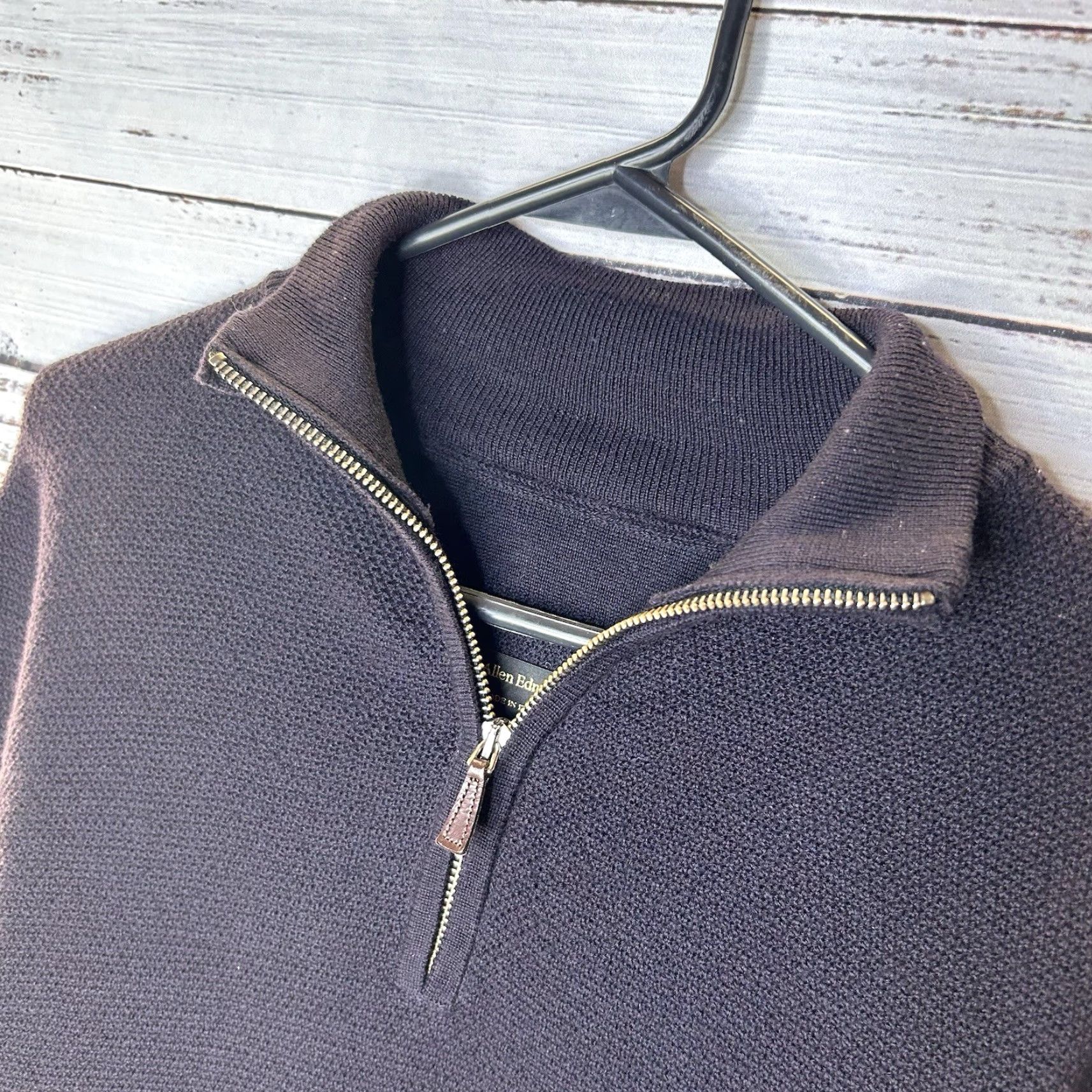 Allen Edmonds VINTAGE Allen Edmonds 1/4 Zip Pullover Sweater Knit Large Black Wool Merino 100% Made In Italy Mens Size US L / EU 52-54 / 3 - 2 Thumbnail