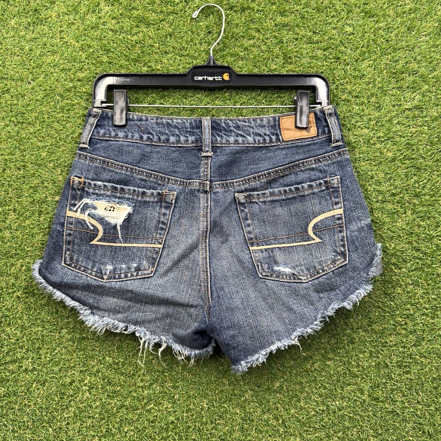 American Eagle Outfitters American Eagle Outfitters Jeans Adult 4 Blue Hi Rise Distressed Lace Festival Womens Size 27" / US 4 / IT 40 - 2 Thumbnail