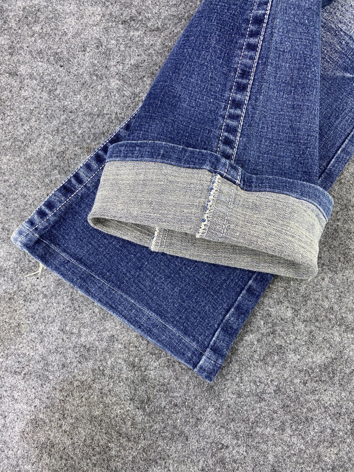 Japanese Brand × Jean Skull Button Sky Bomber Blue Wash Flare Jeans - J1061 Size 27" / US 4 / IT 40 - 12 Thumbnail