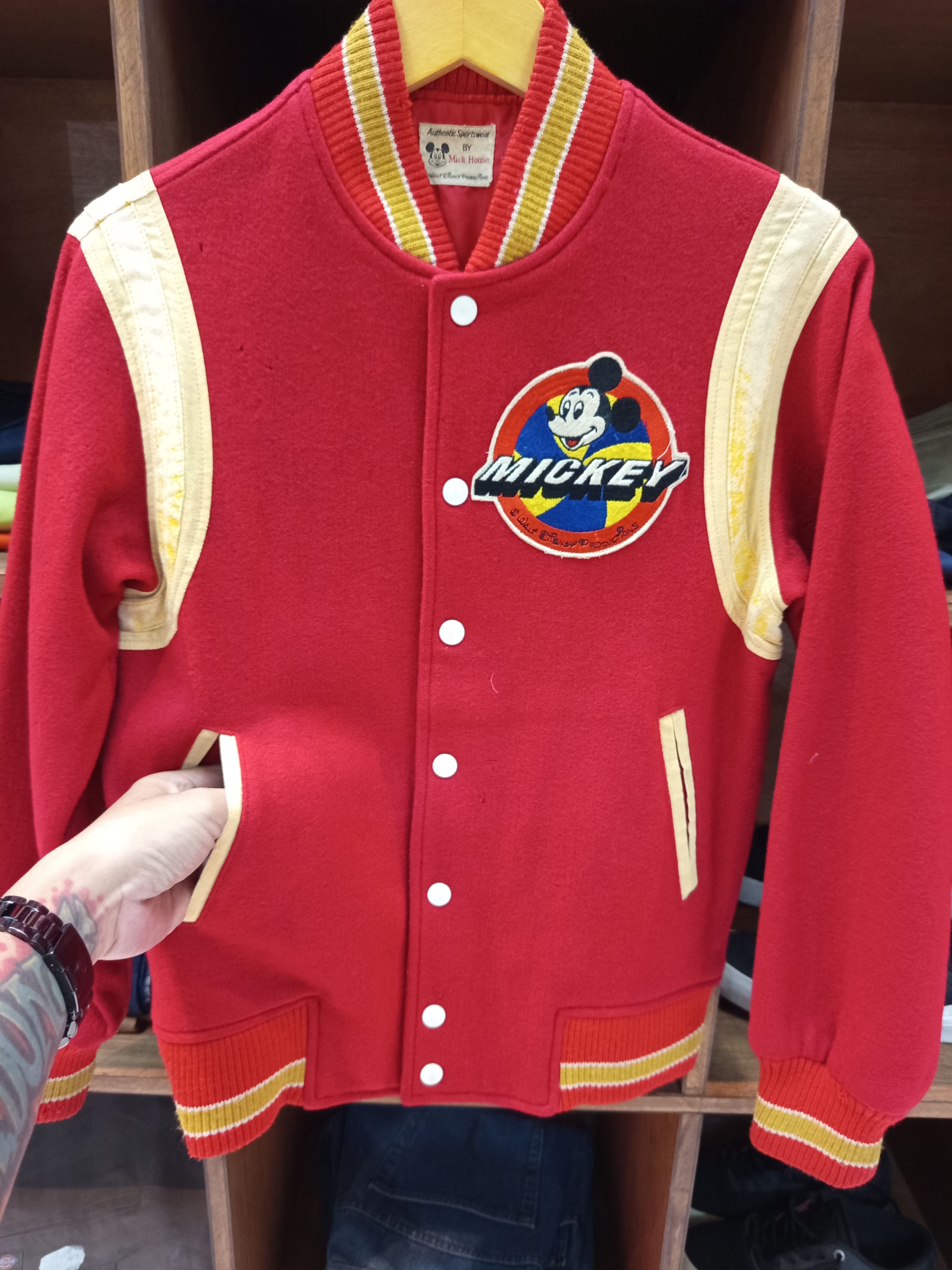 Vintage 1980s Walt Disney Productions Mickey Mouse Varsity Jacket Size US L / EU 52-54 / 3 - 6 Thumbnail